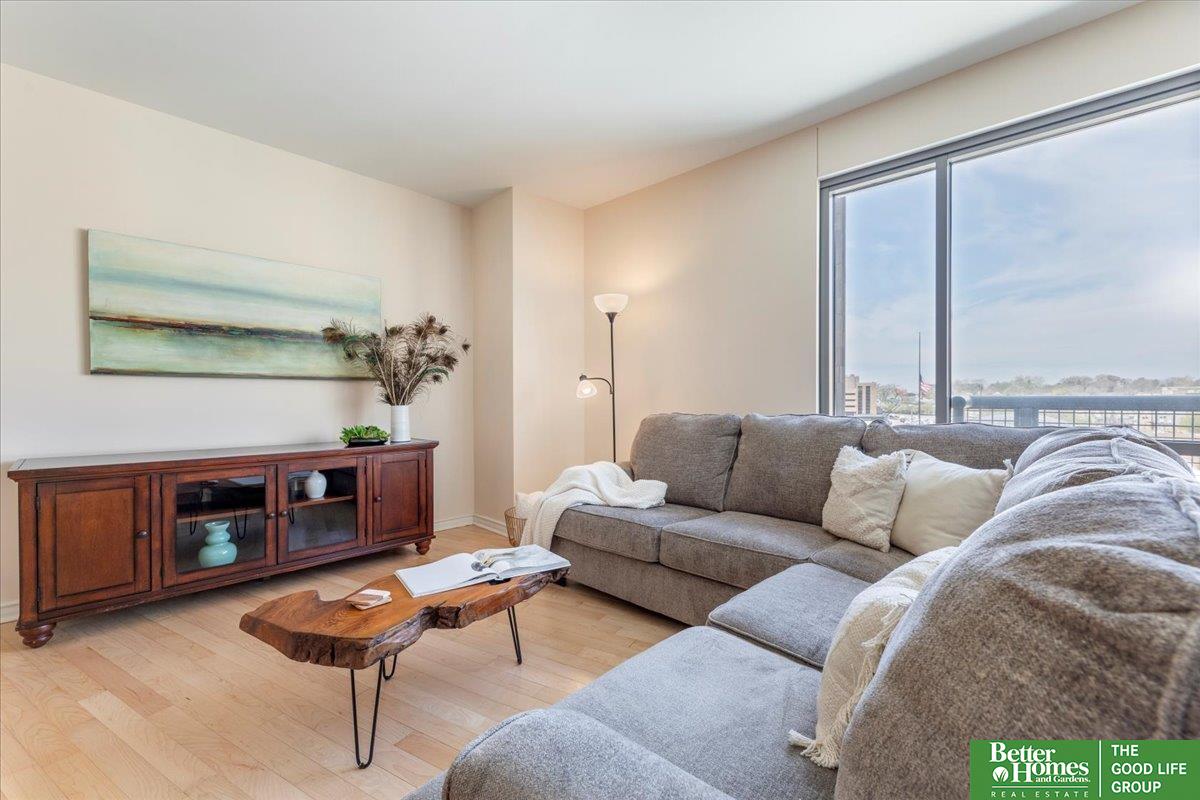 200 S 31 Avenue # 4610