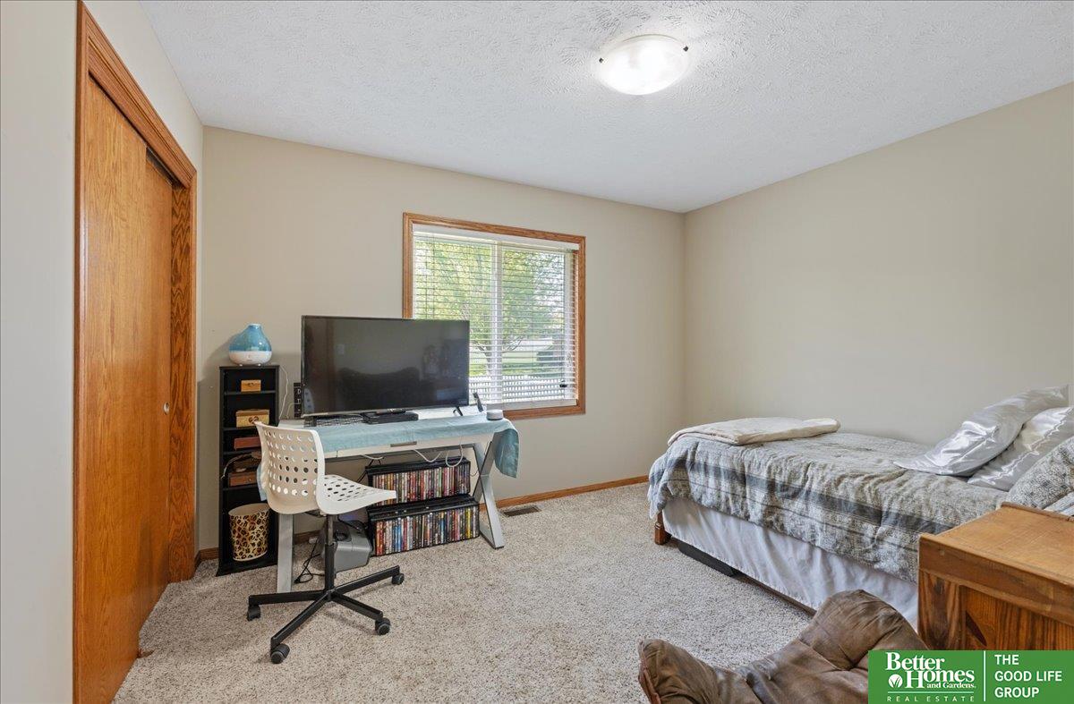 19304 Spyglass Court