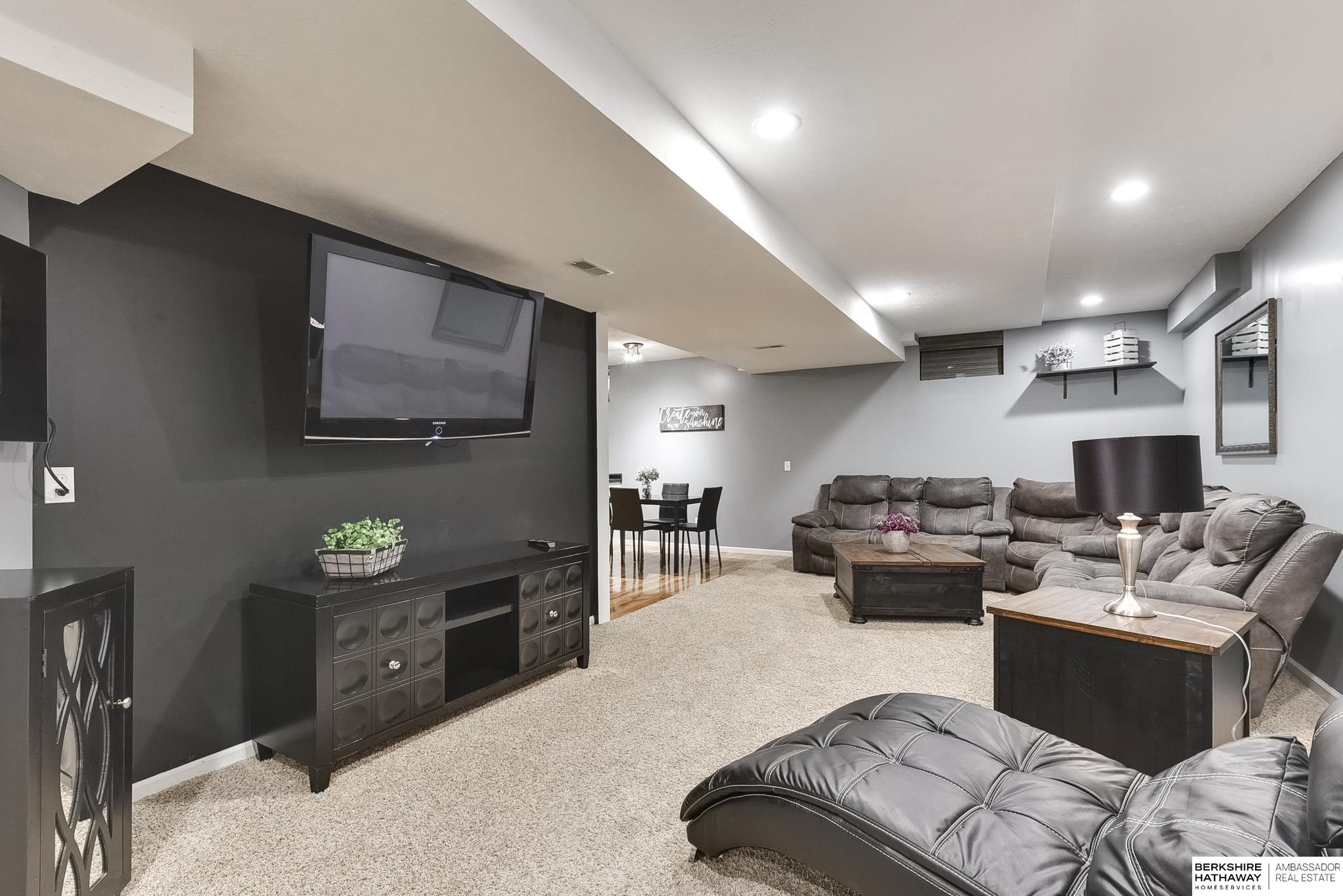 14013 Saratoga Circle