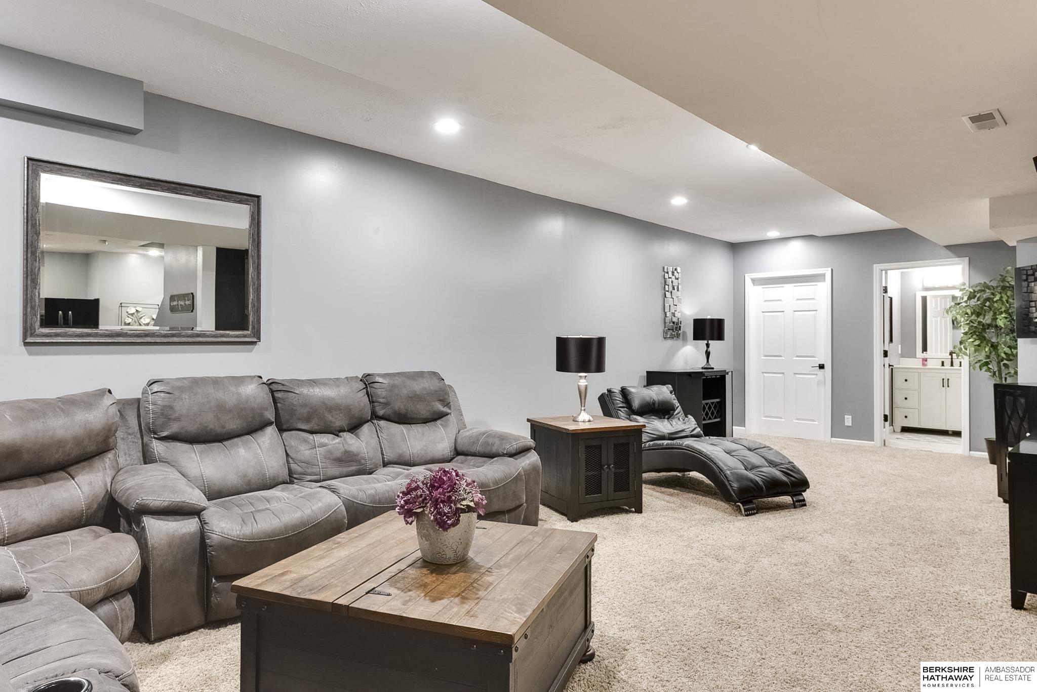 14013 Saratoga Circle