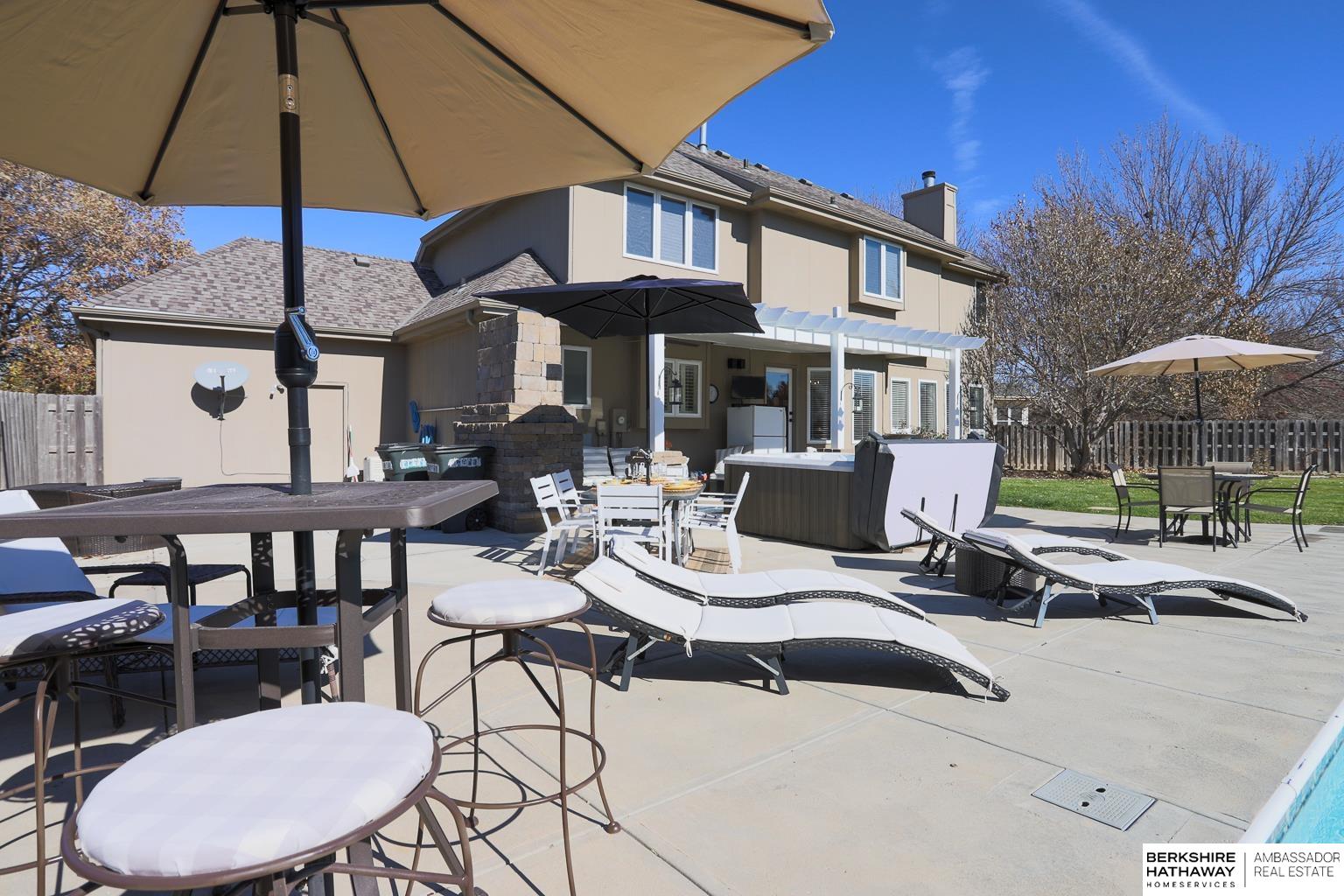 14013 Saratoga Circle