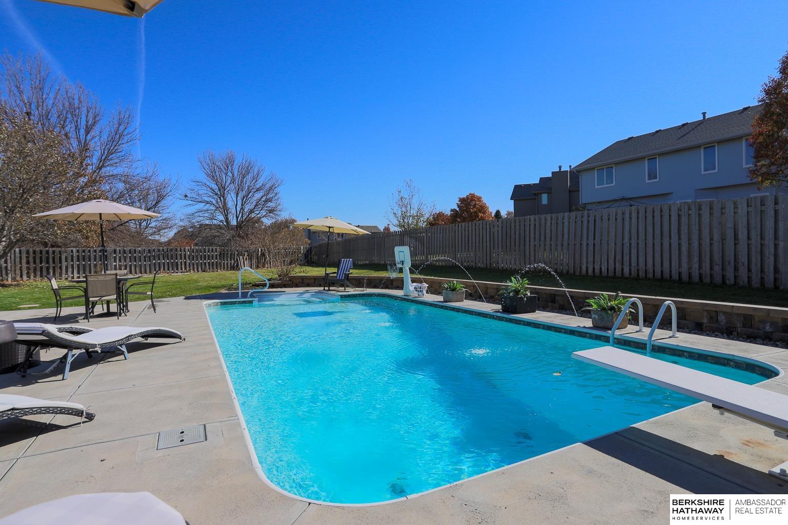 14013 Saratoga Circle