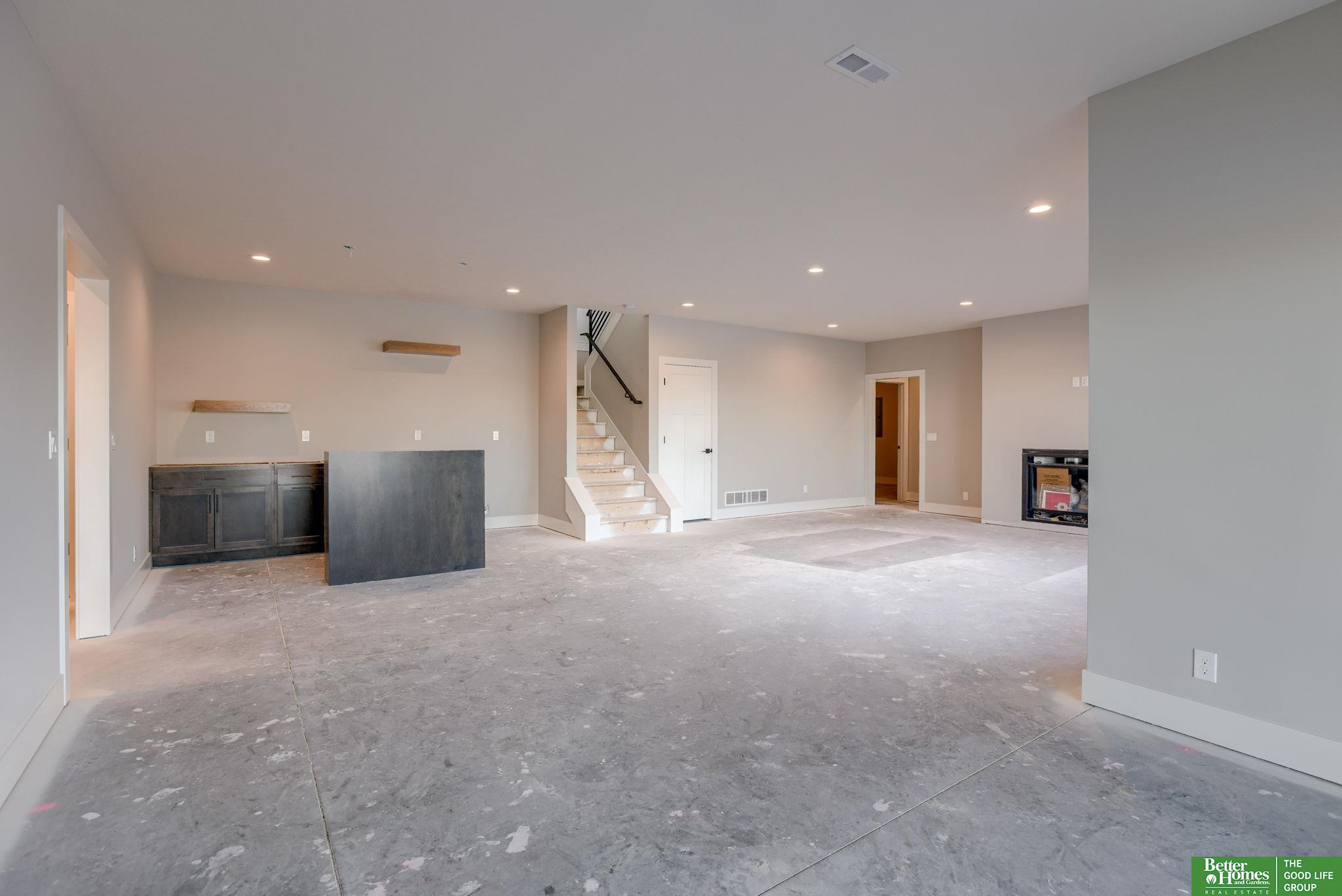 21120 Atwood Avenue