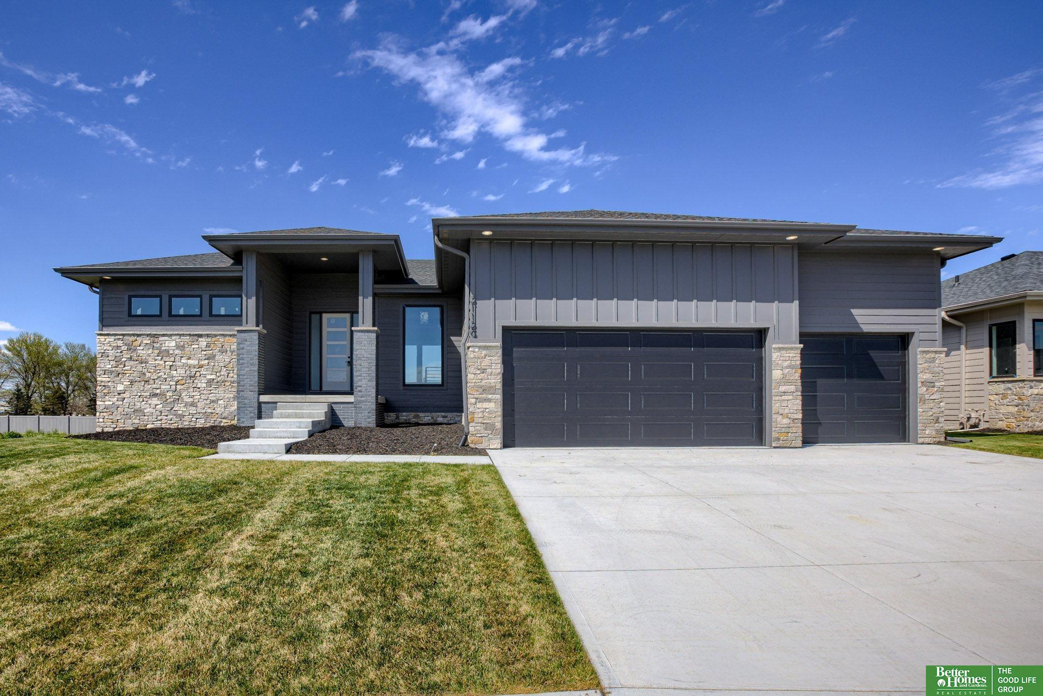 21120 Atwood Avenue