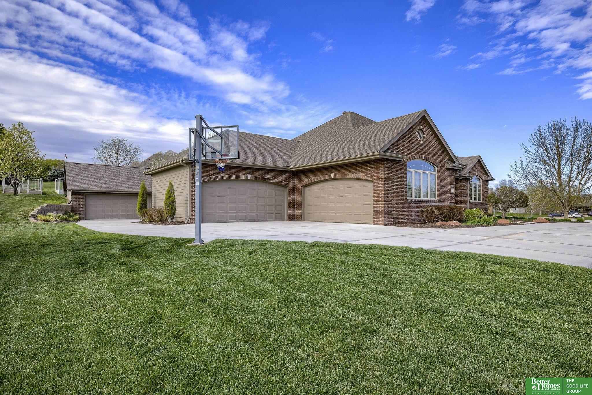 16308 Woodland Drive