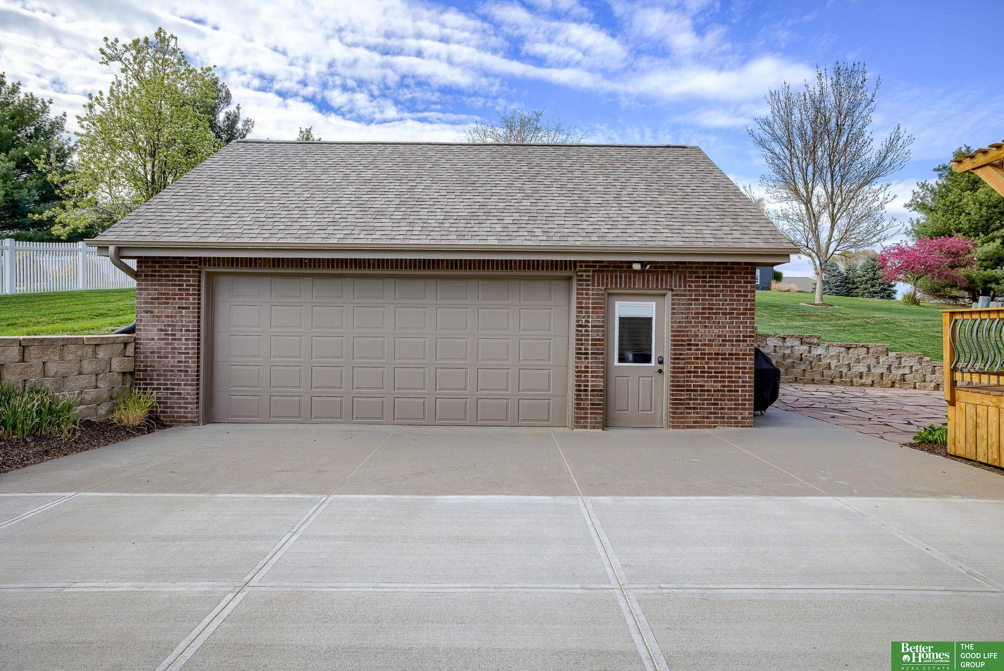 16308 Woodland Drive