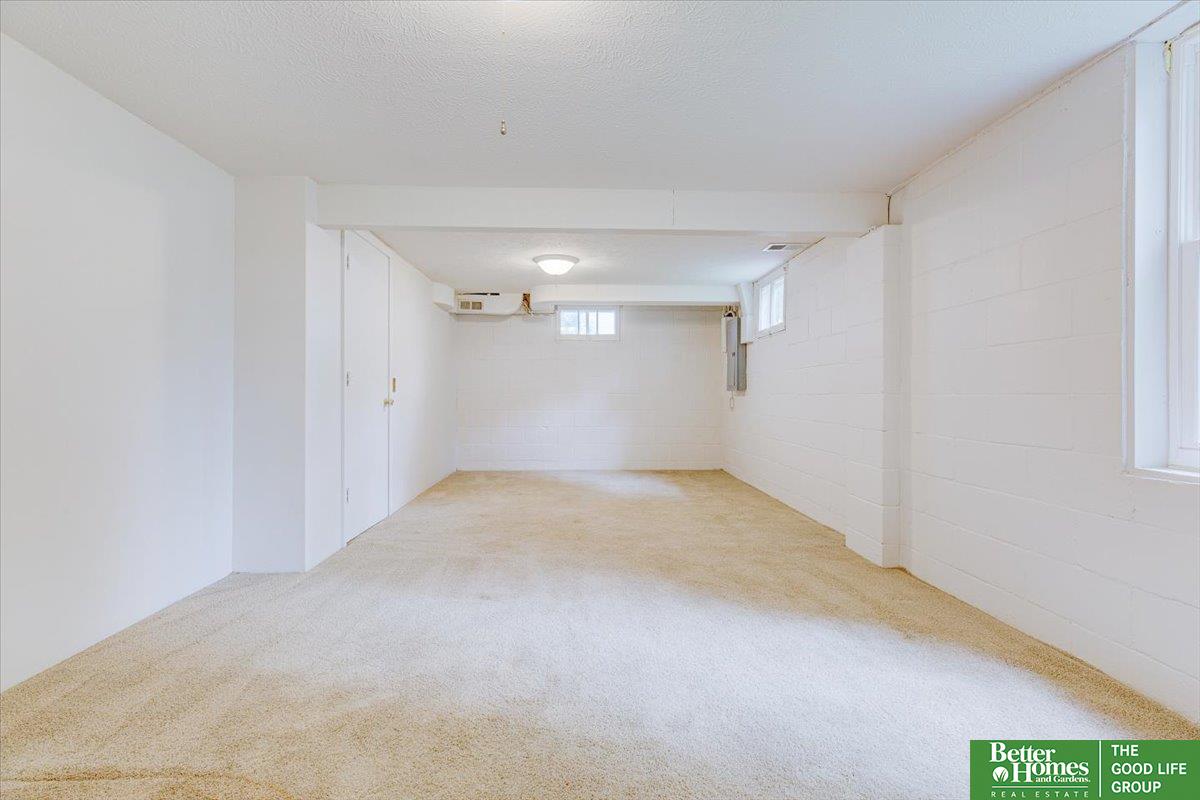 6327 Poppleton Avenue