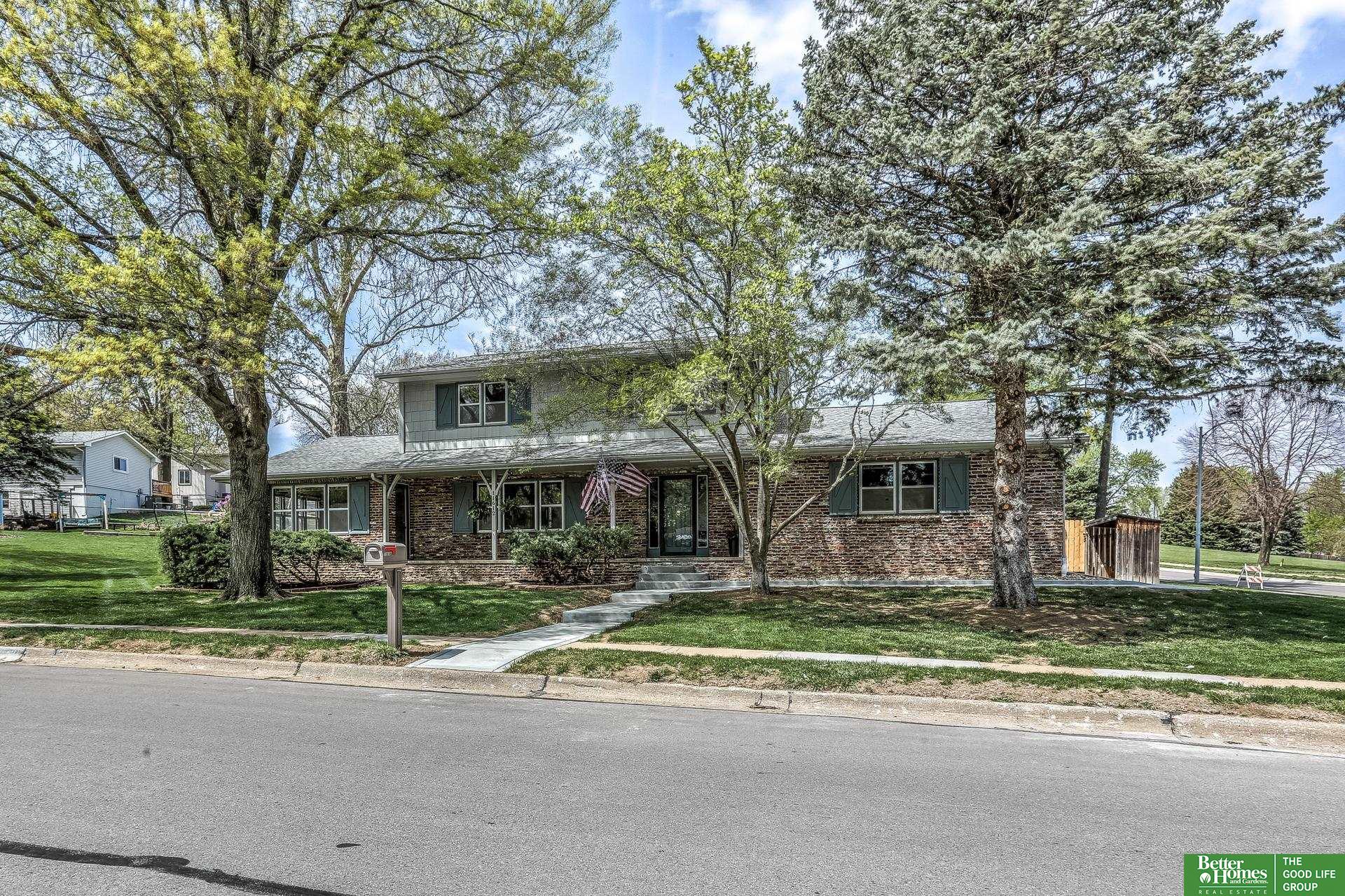 11612 Golden Boulevard