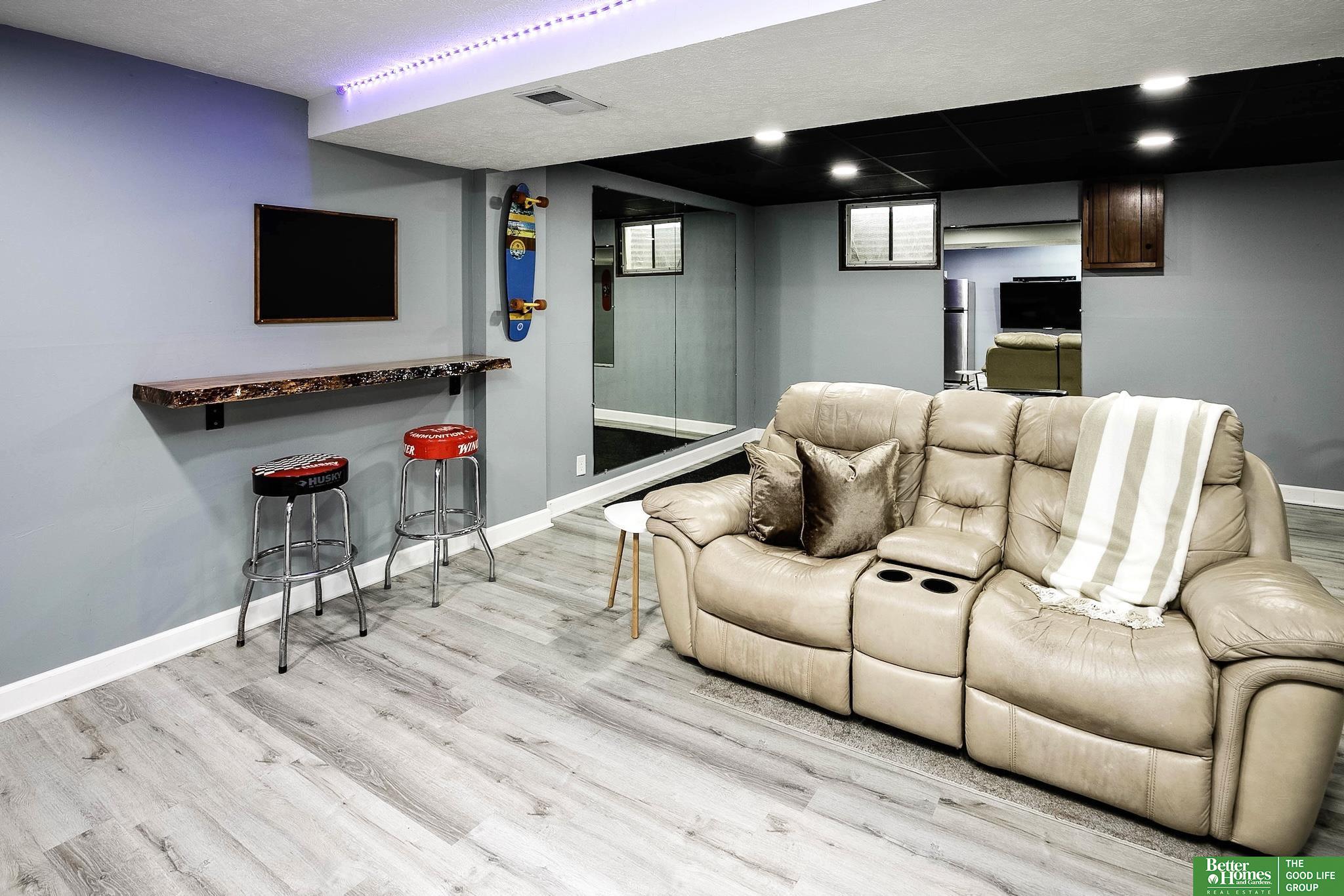 772 Leawood Drive