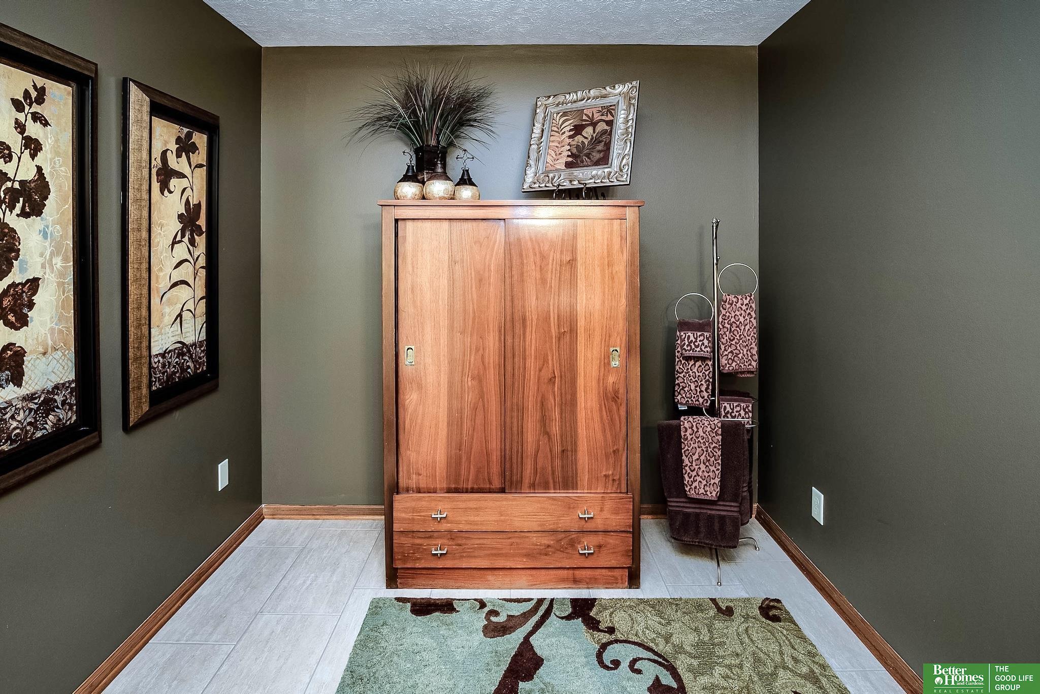 12804 Eagle Run Drive