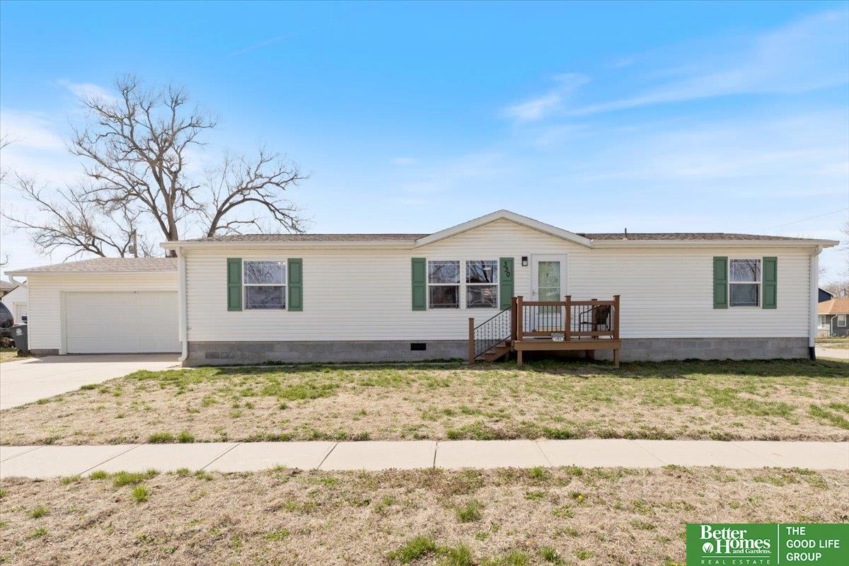 330 N 40 Street