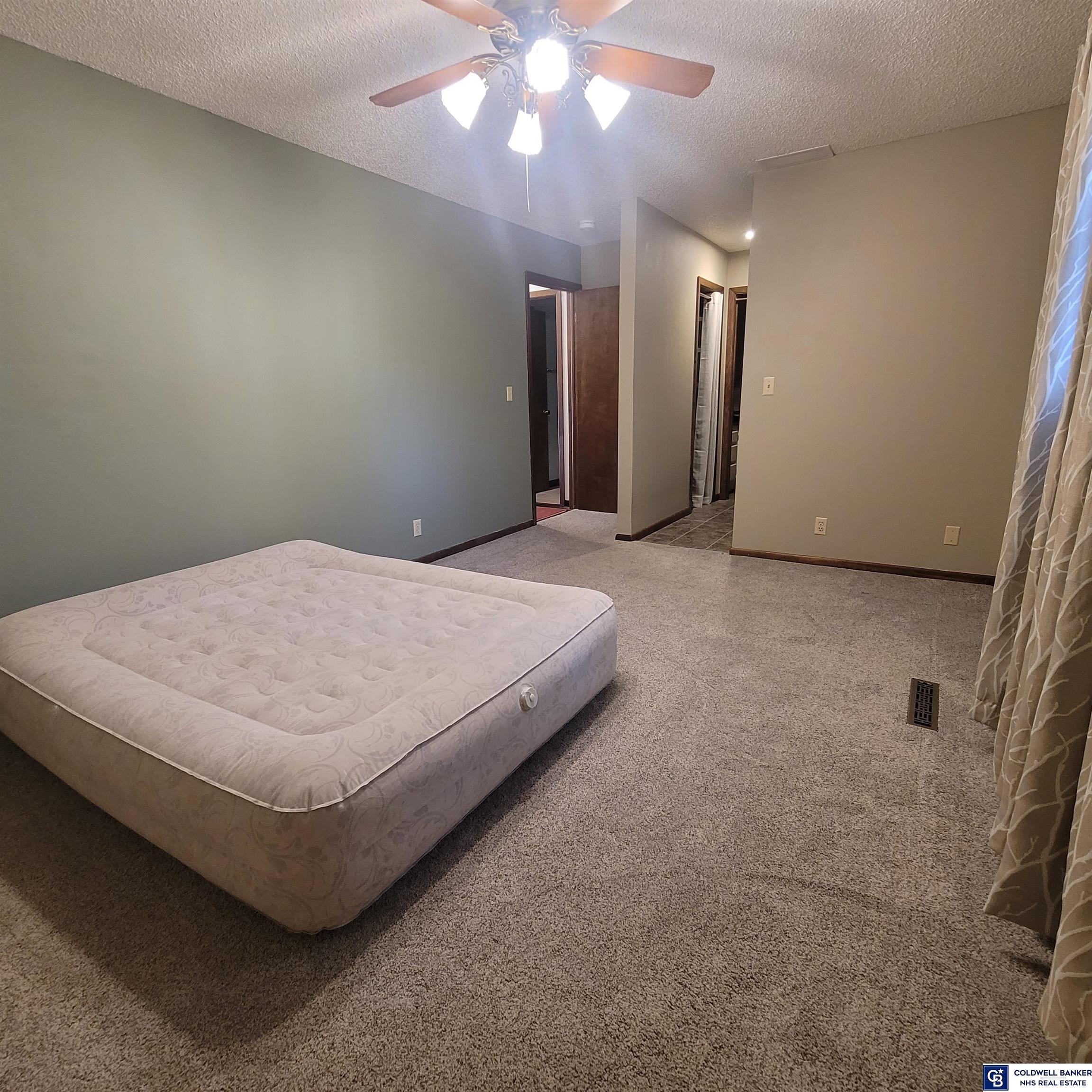 919 E 2nd Street