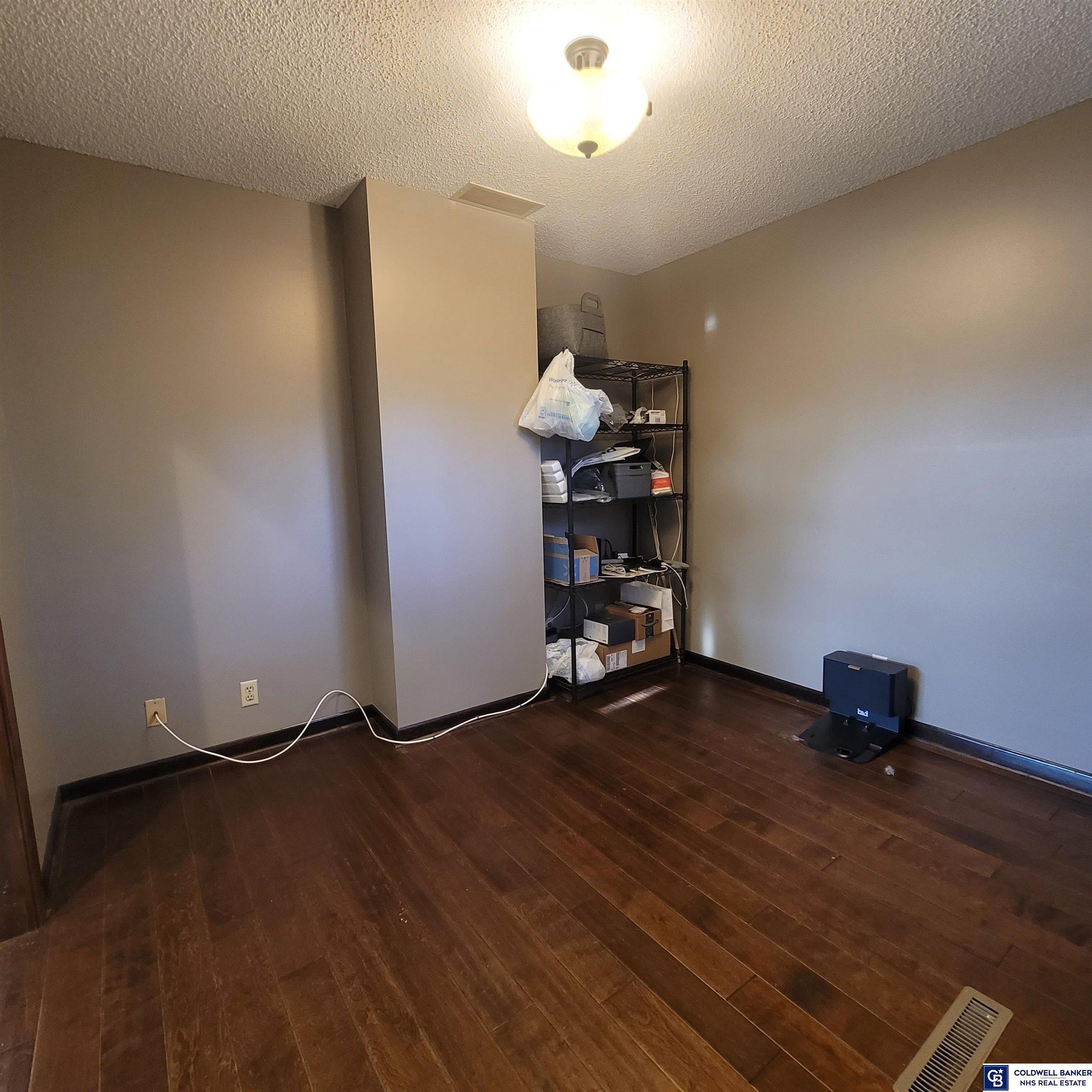 919 E 2nd Street