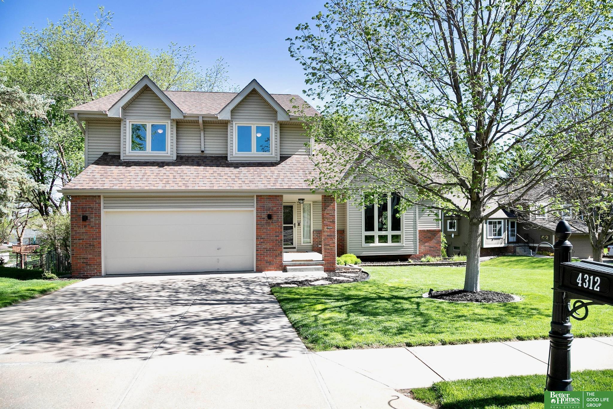4312 Hike Circle