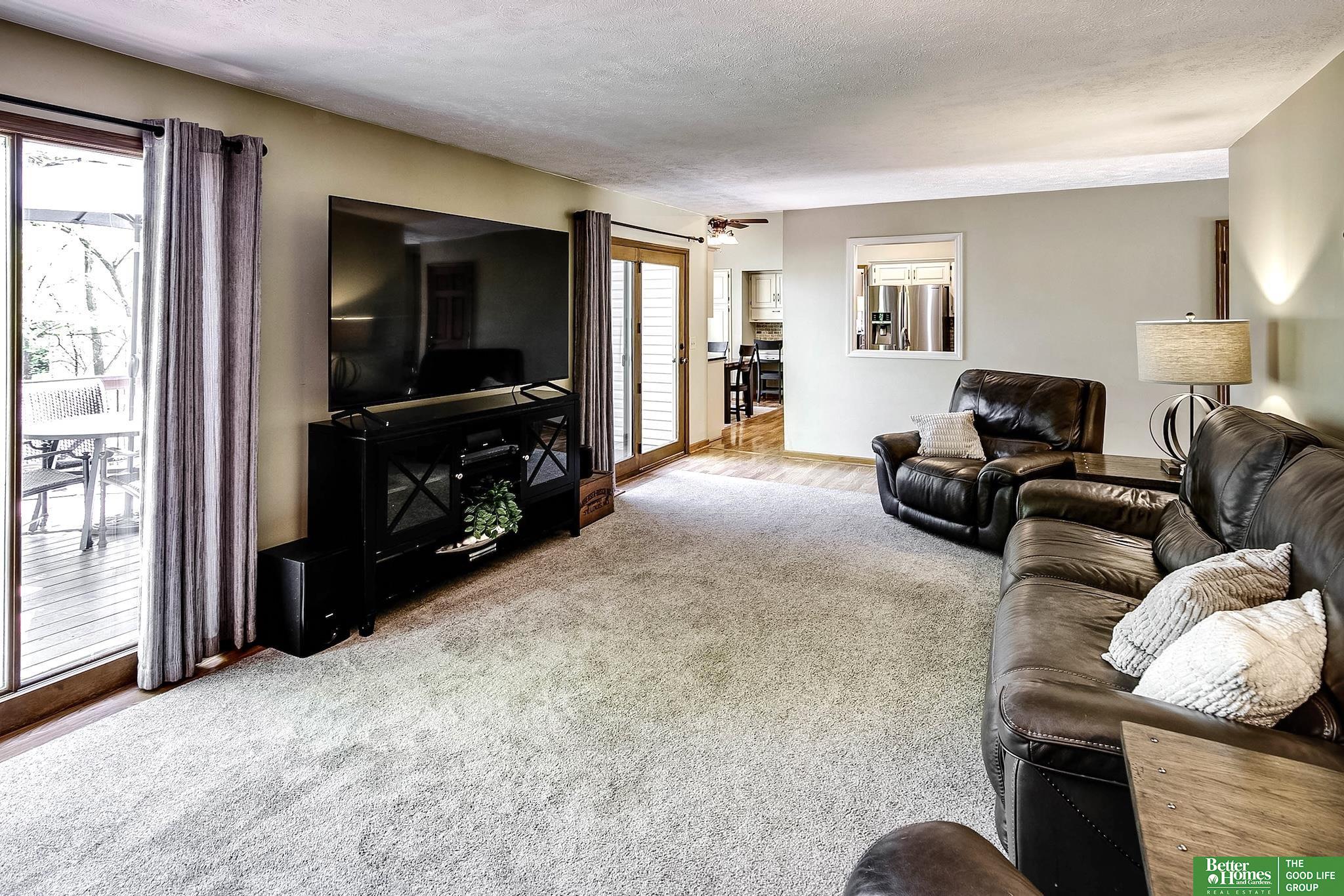 4312 Hike Circle