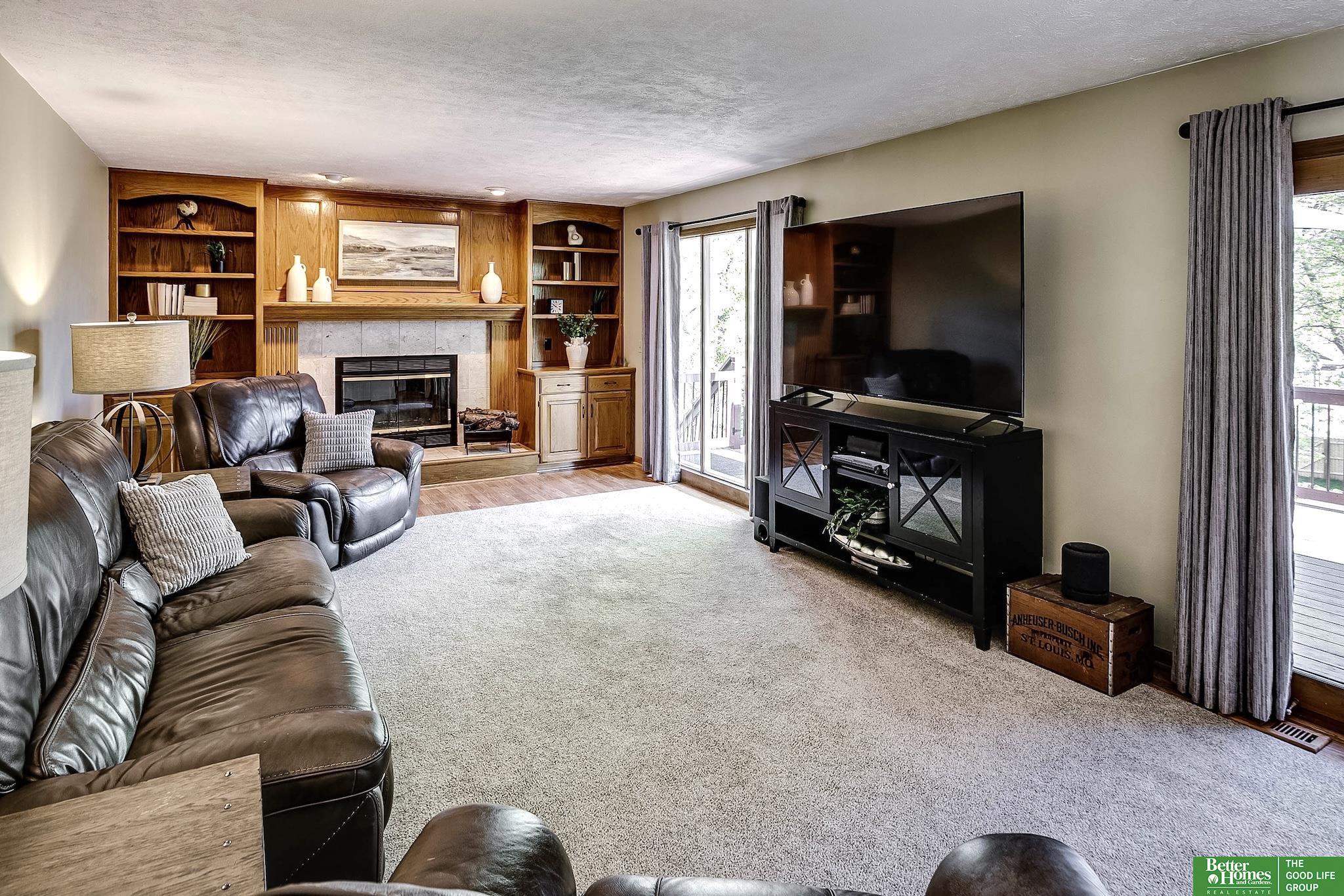 4312 Hike Circle