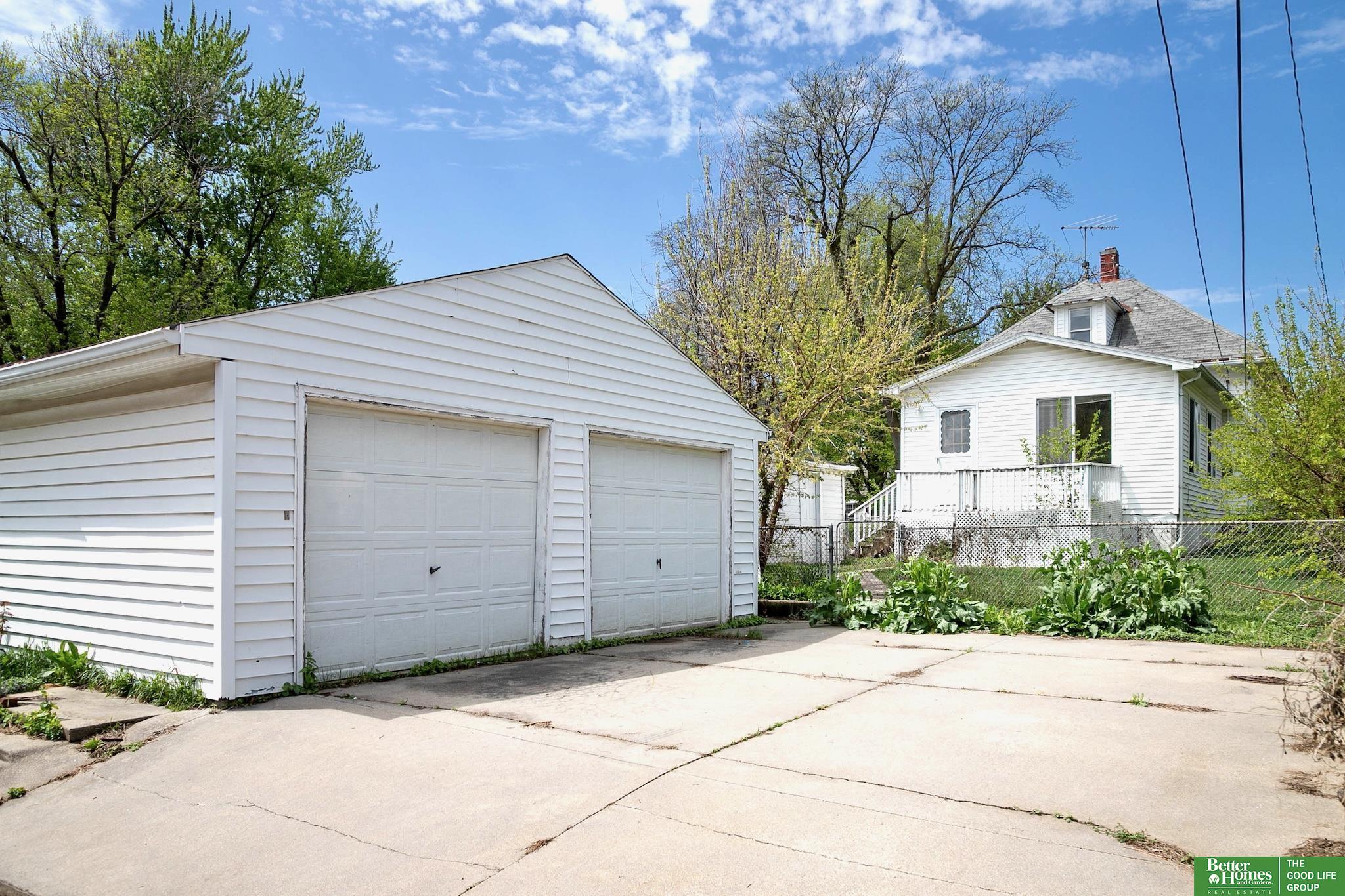 2523 N 60 Avenue
