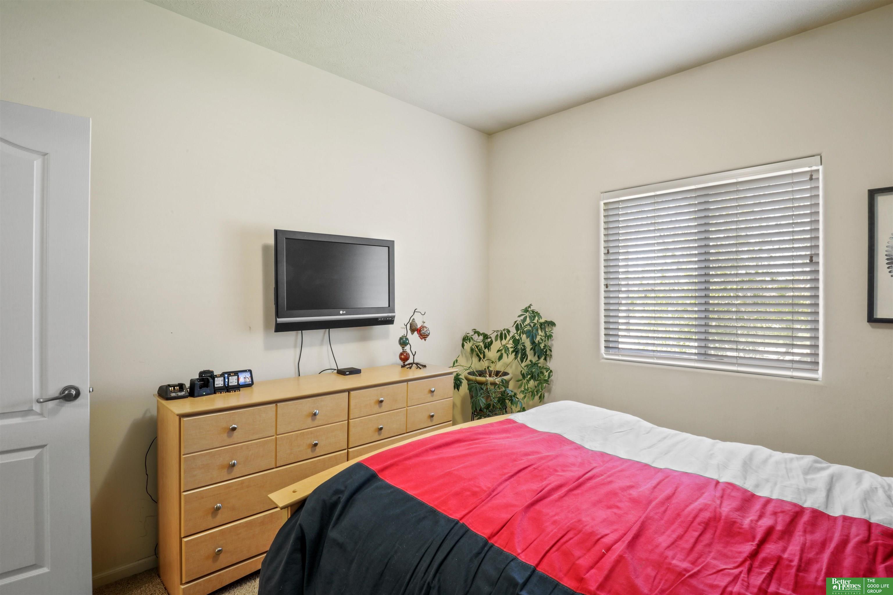 15218 Camden Circle