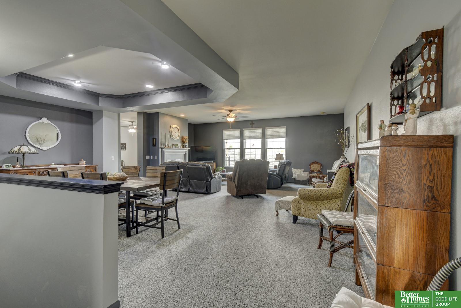 2907 N 168th Avenue