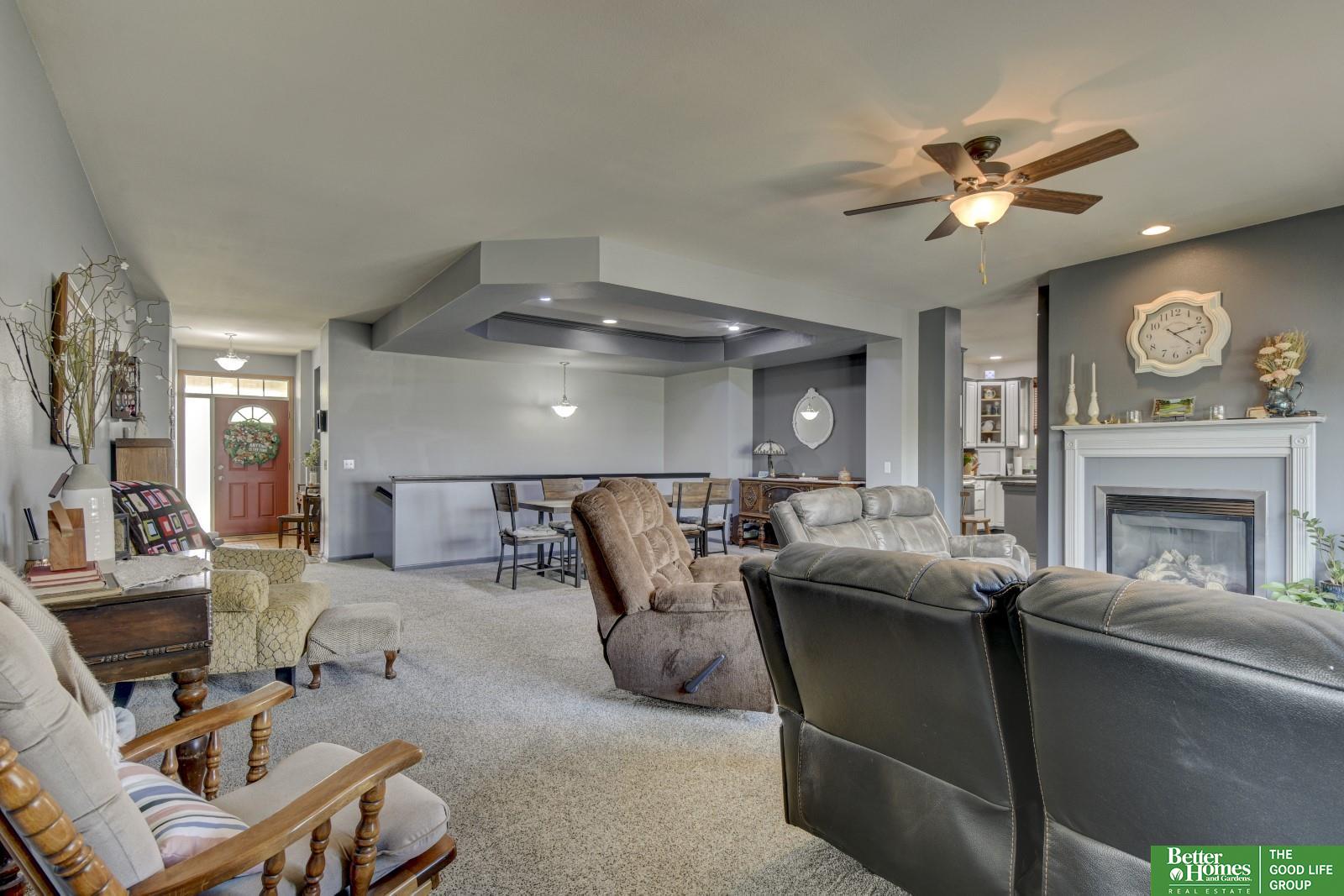 2907 N 168th Avenue