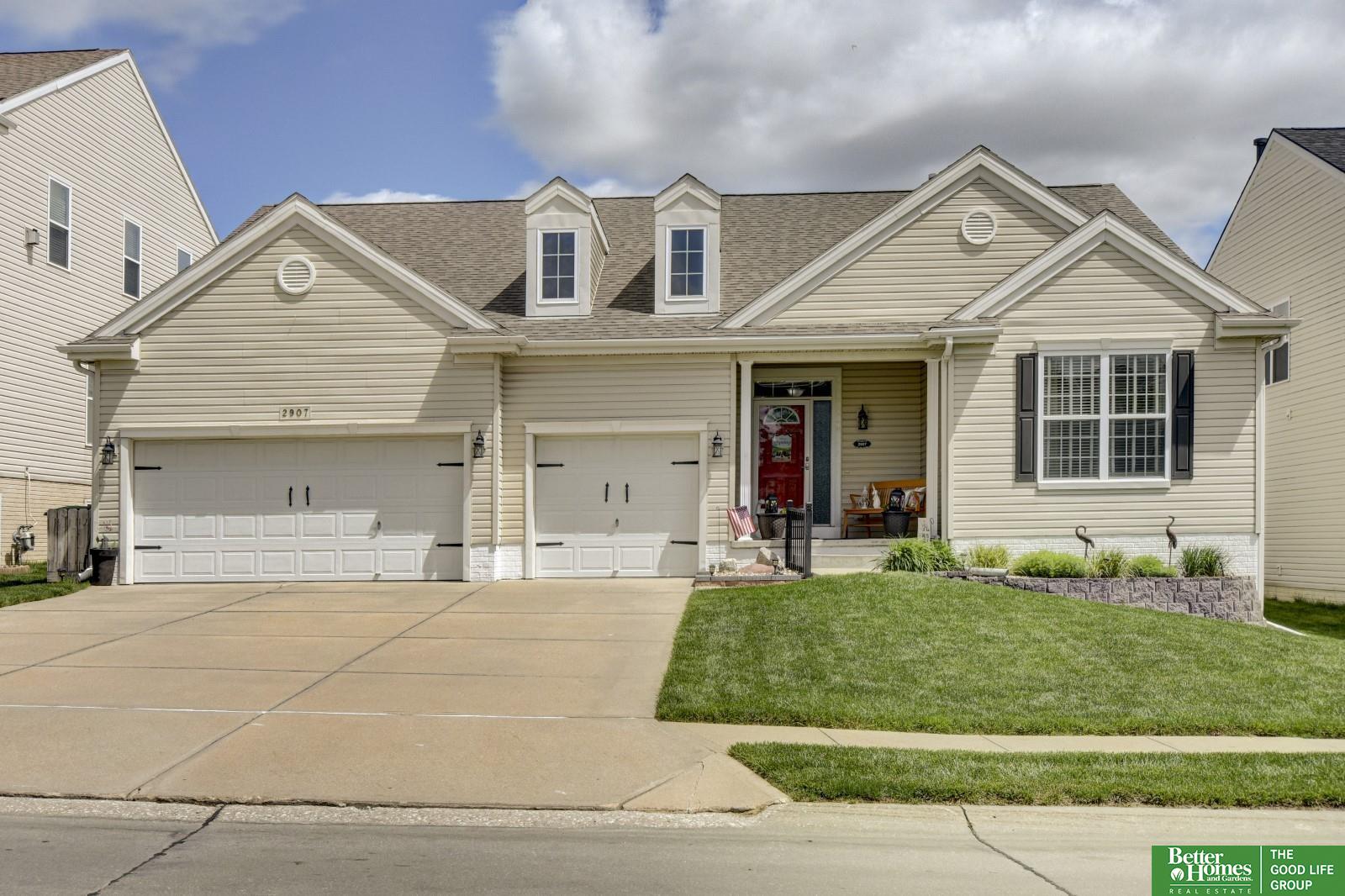 2907 N 168th Avenue