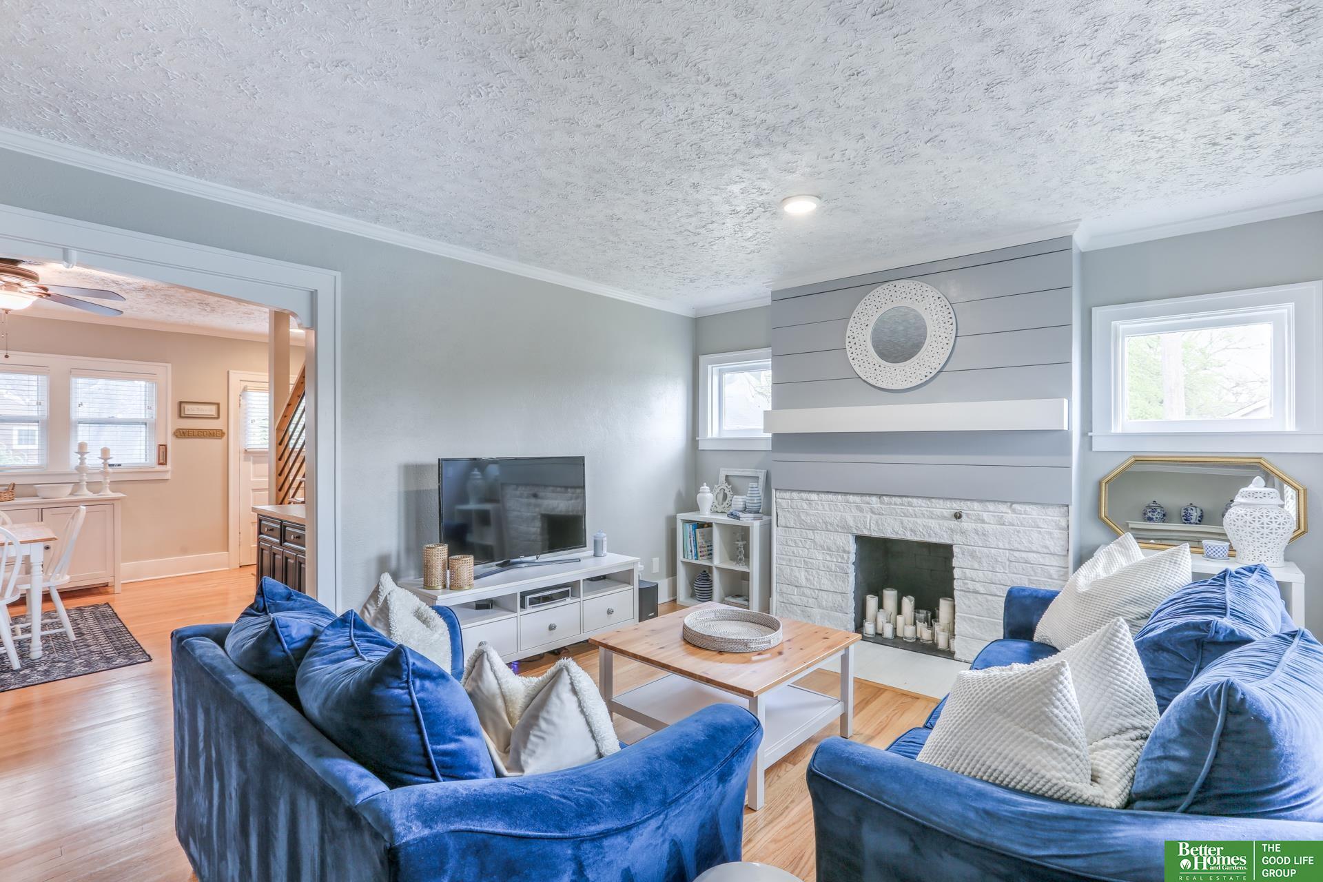 2048 N 49th Street