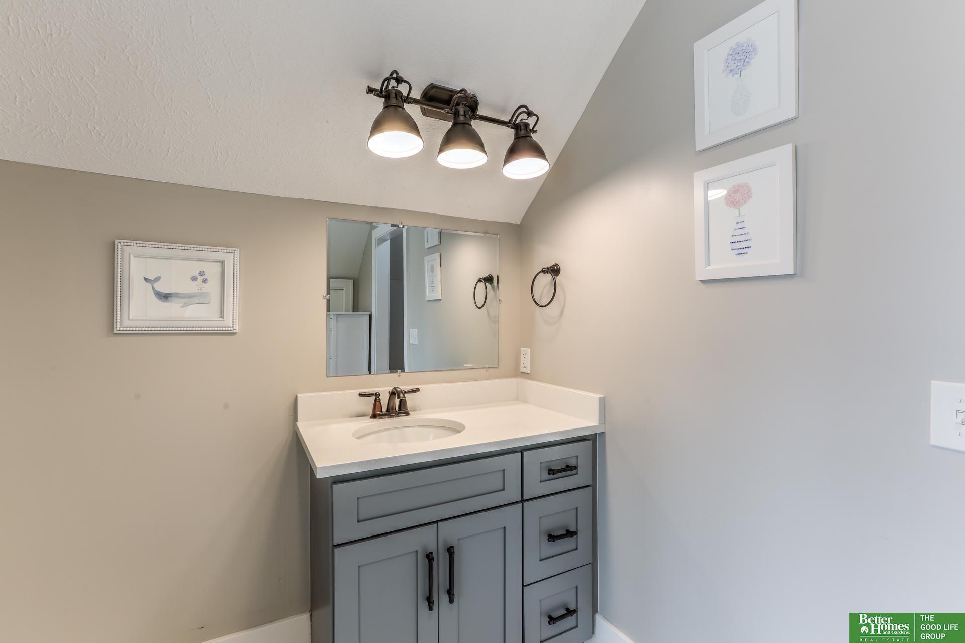 2048 N 49th Street
