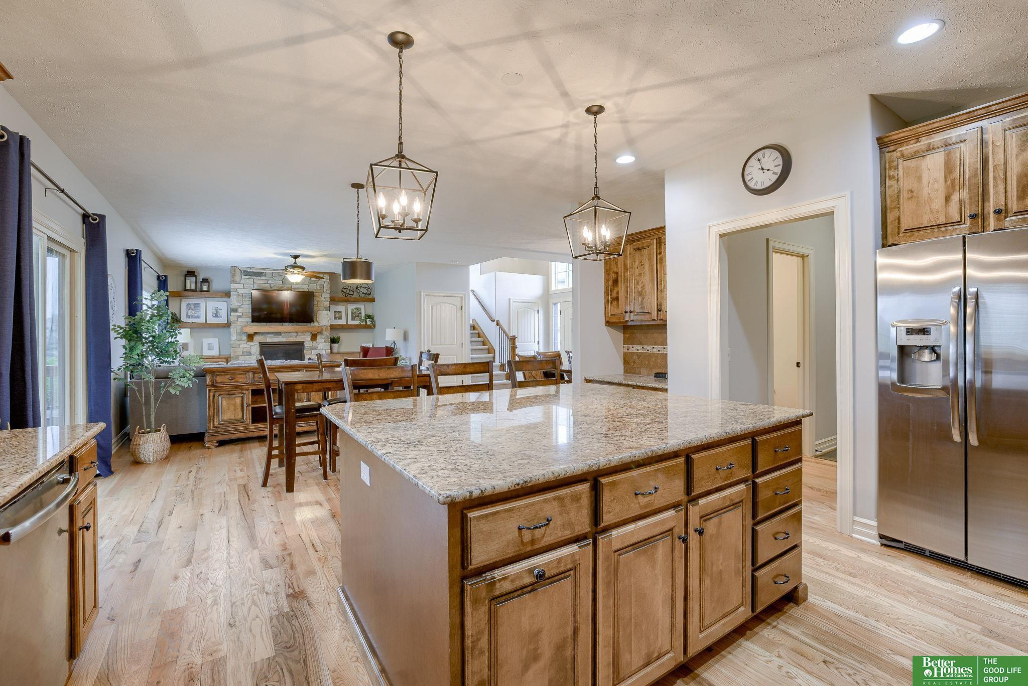 8010 Azule Circle
