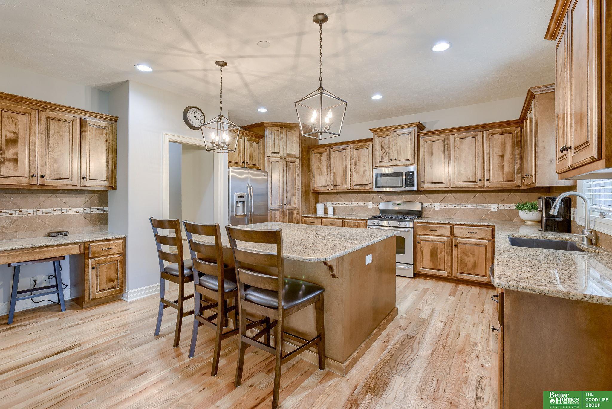 8010 Azule Circle