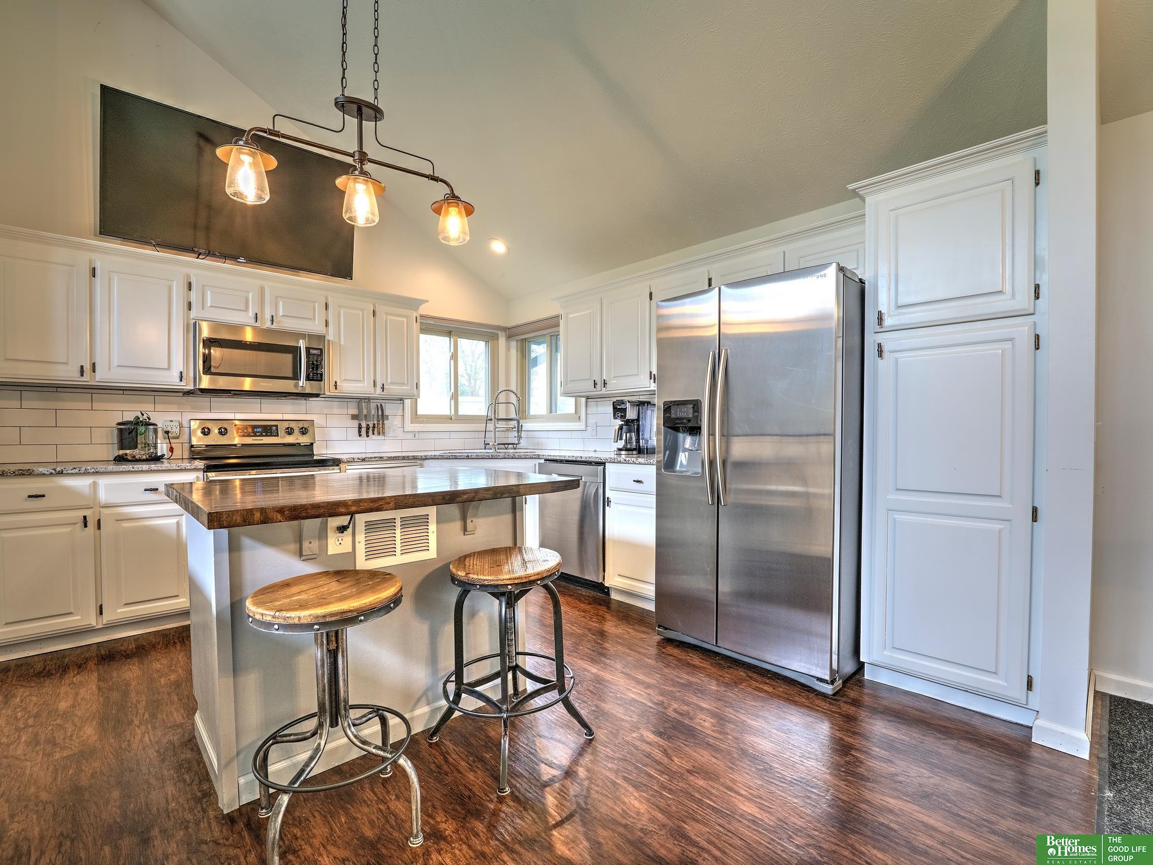 1329 Scott Road
