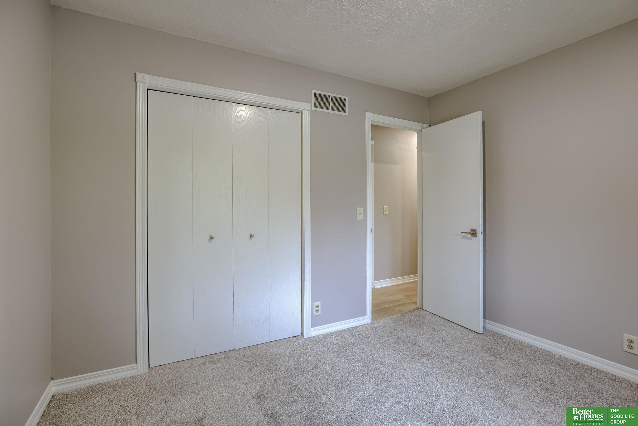 2606 N 127th Street