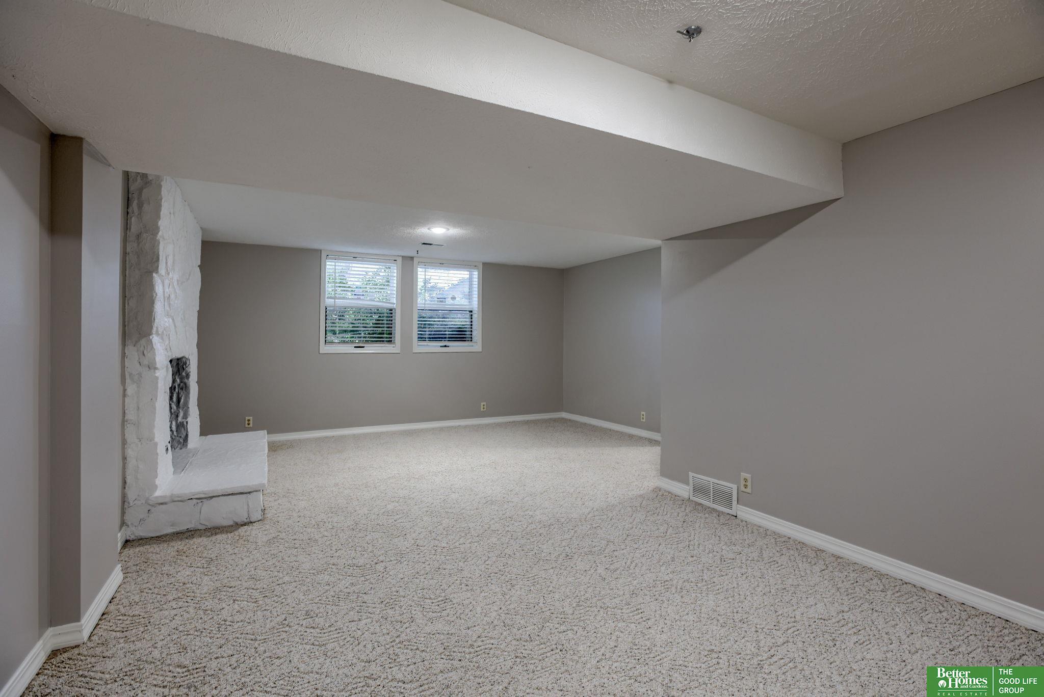 2606 N 127th Street