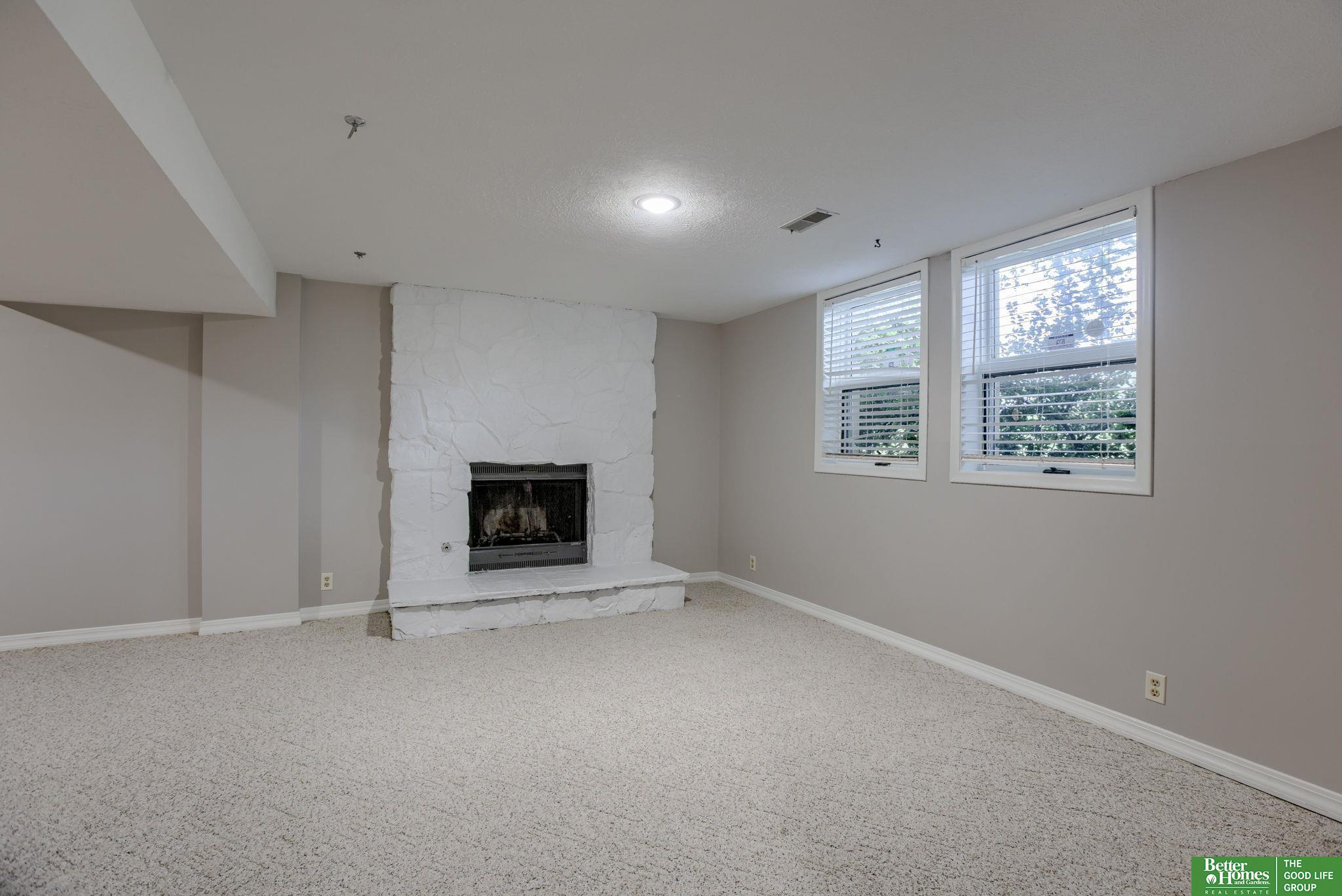 2606 N 127th Street
