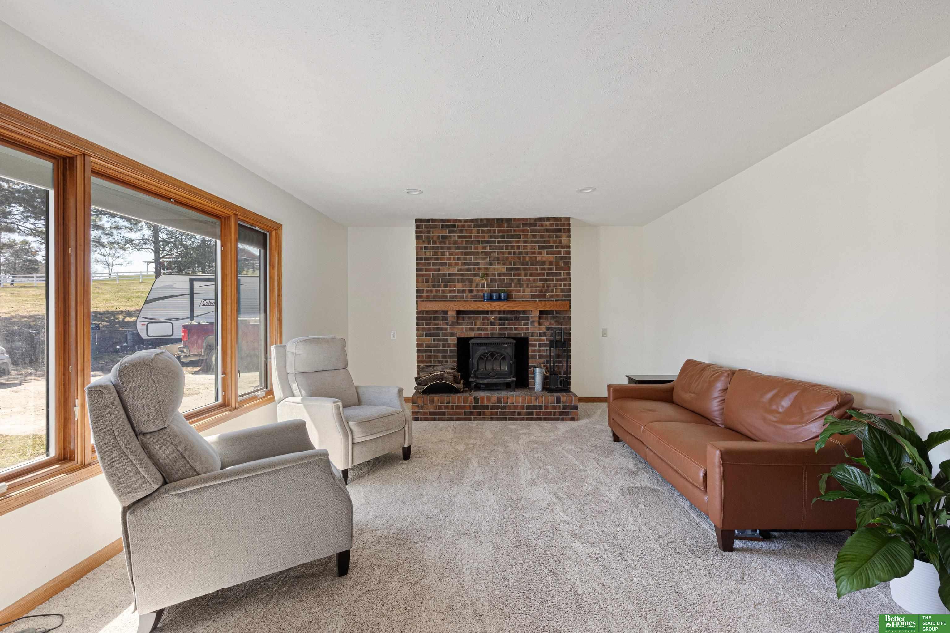 11504 S 182 Circle