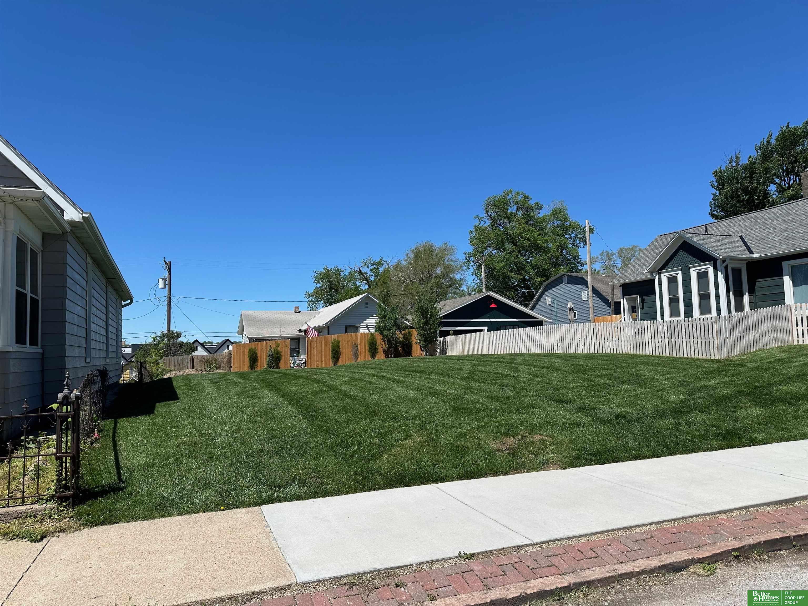 1312 S 11 Street