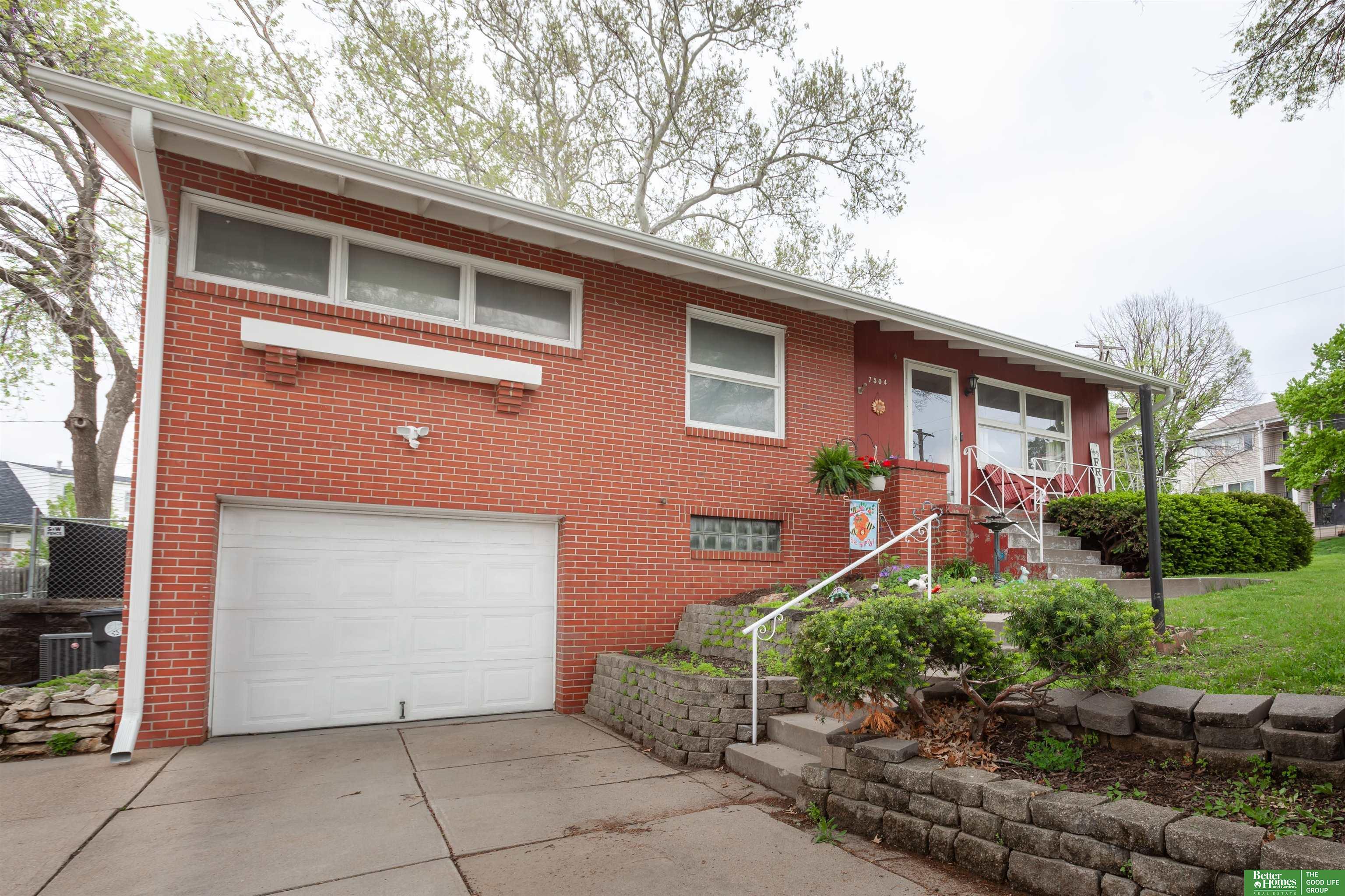 7504 Richmond Drive