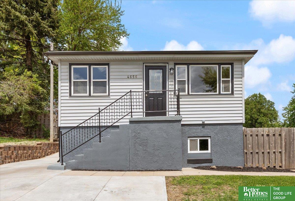 4656 Orchard Avenue