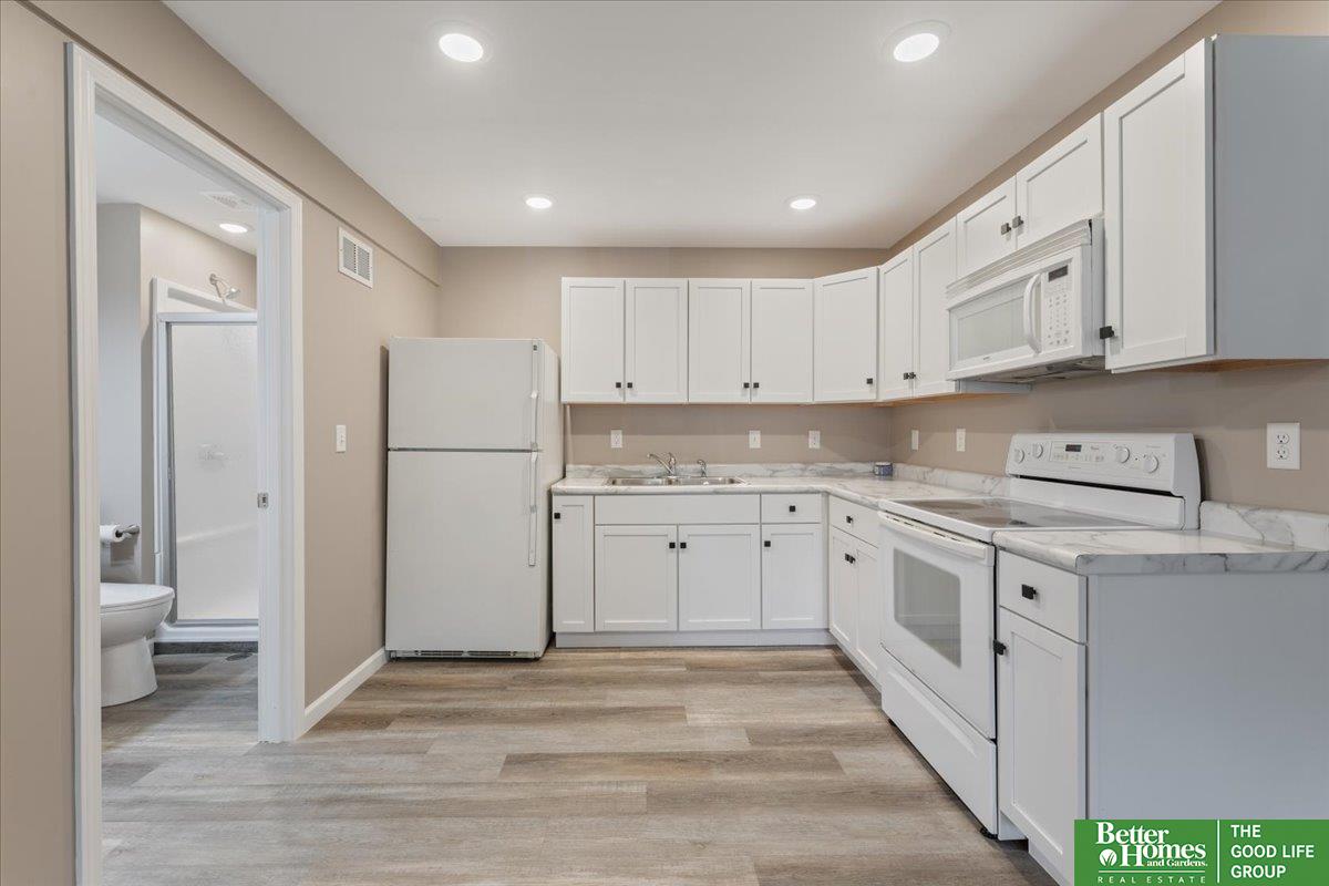 4656 Orchard Avenue