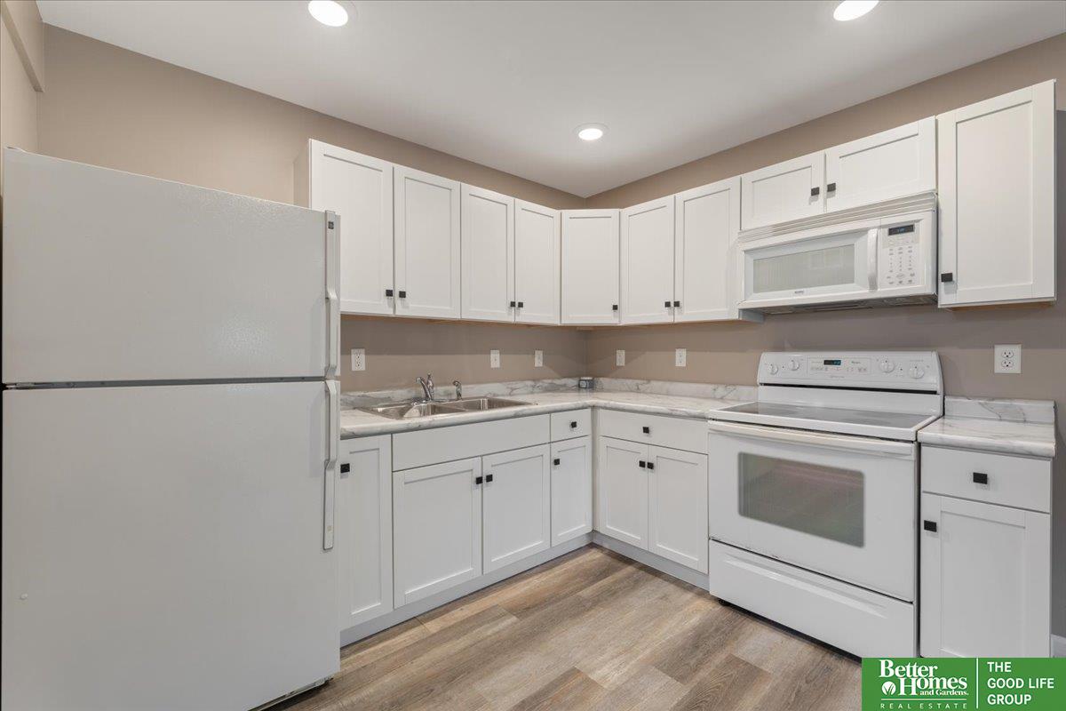 4656 Orchard Avenue