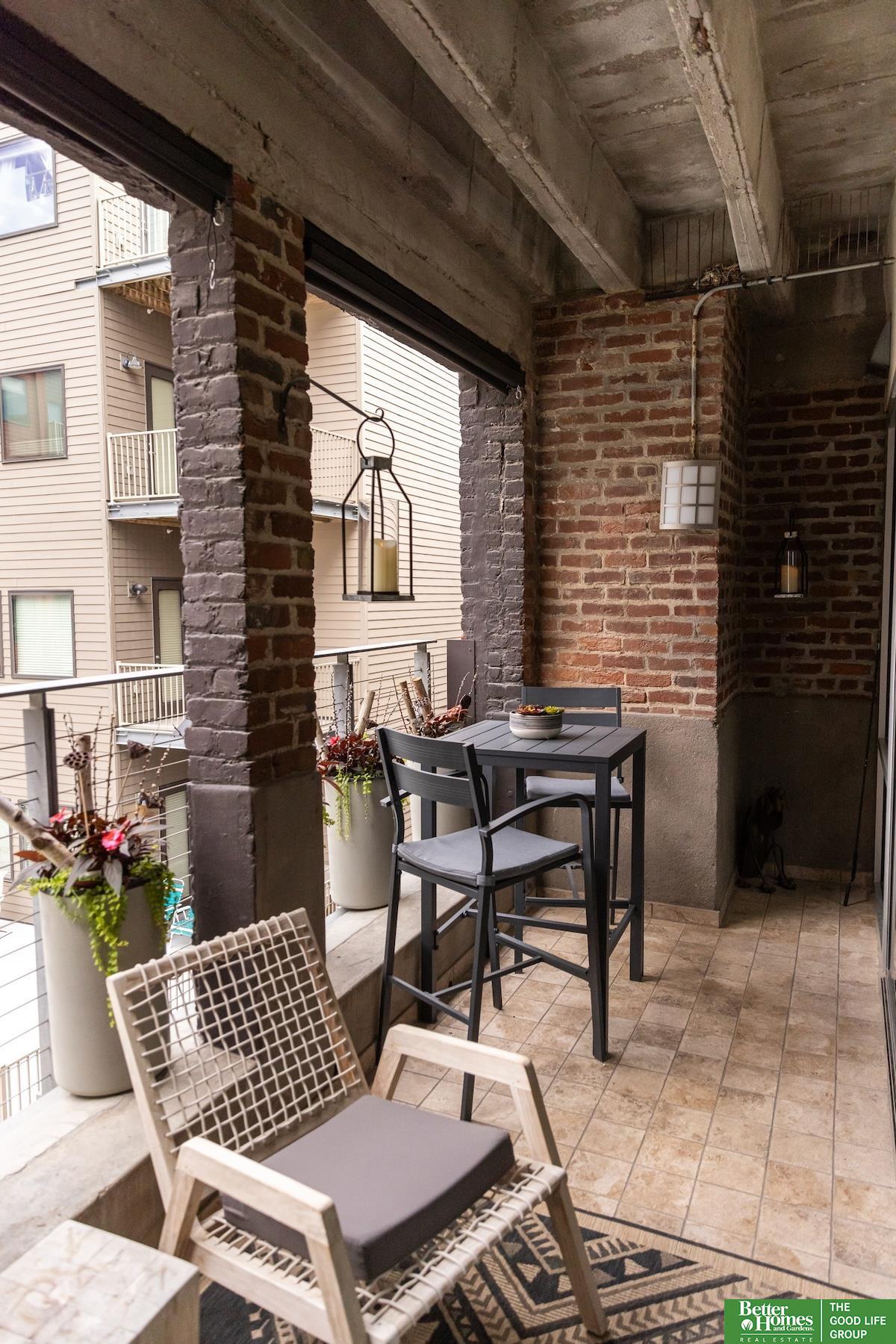 1502 Jones Street # 307