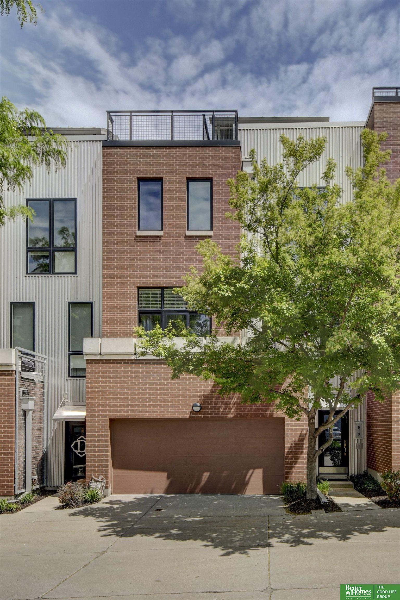 913 S 10 Court