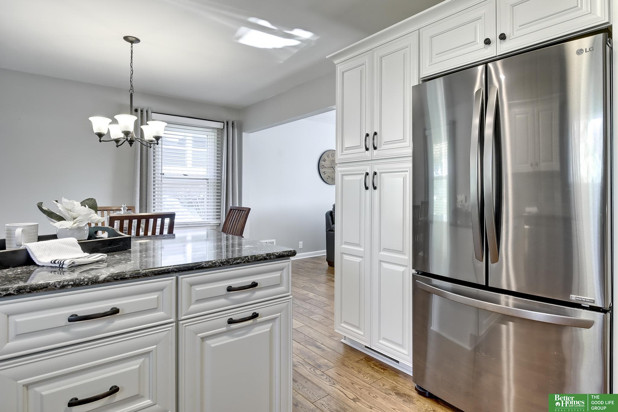 3606 S 51st Avenue