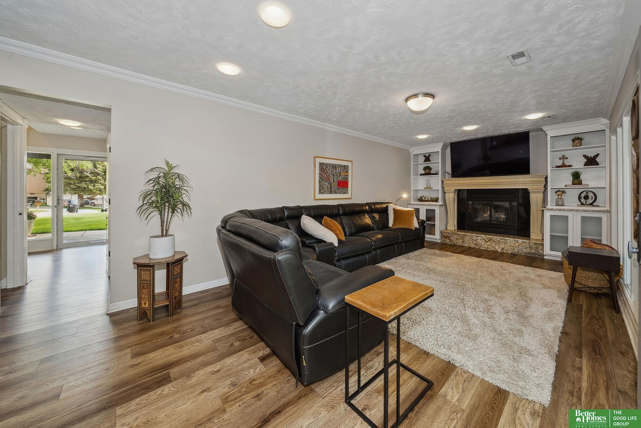 15443 Douglas Circle