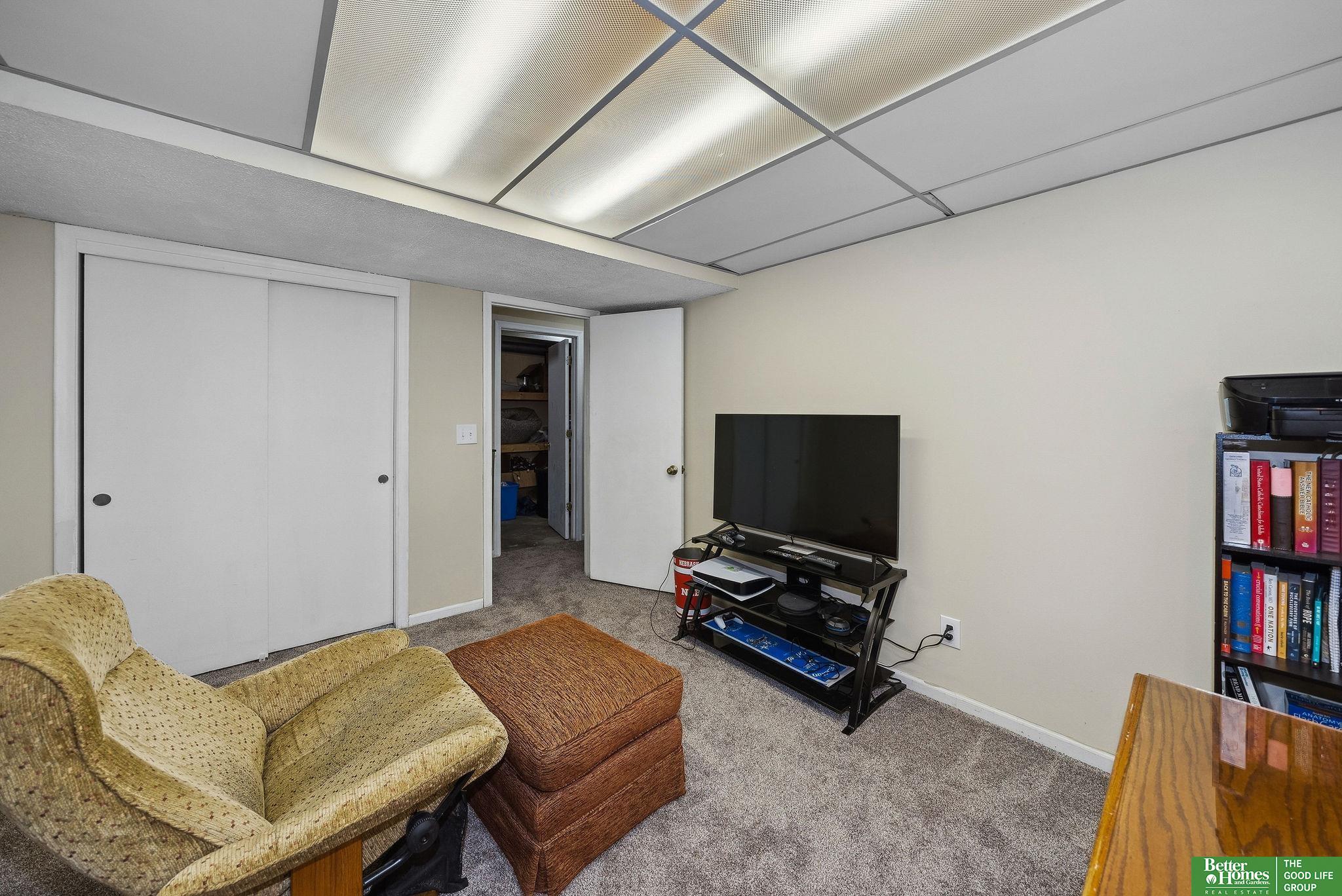 15443 Douglas Circle