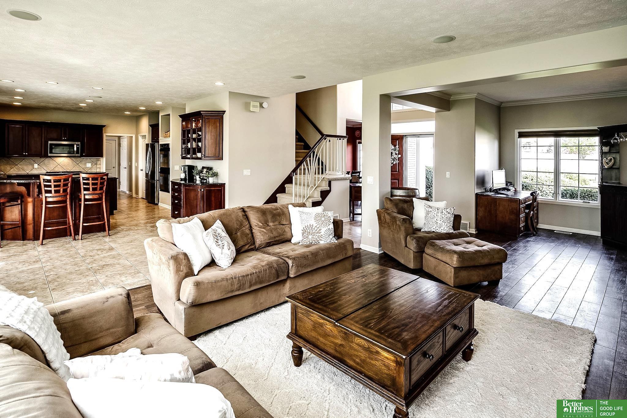 3905 Birchwood Drive
