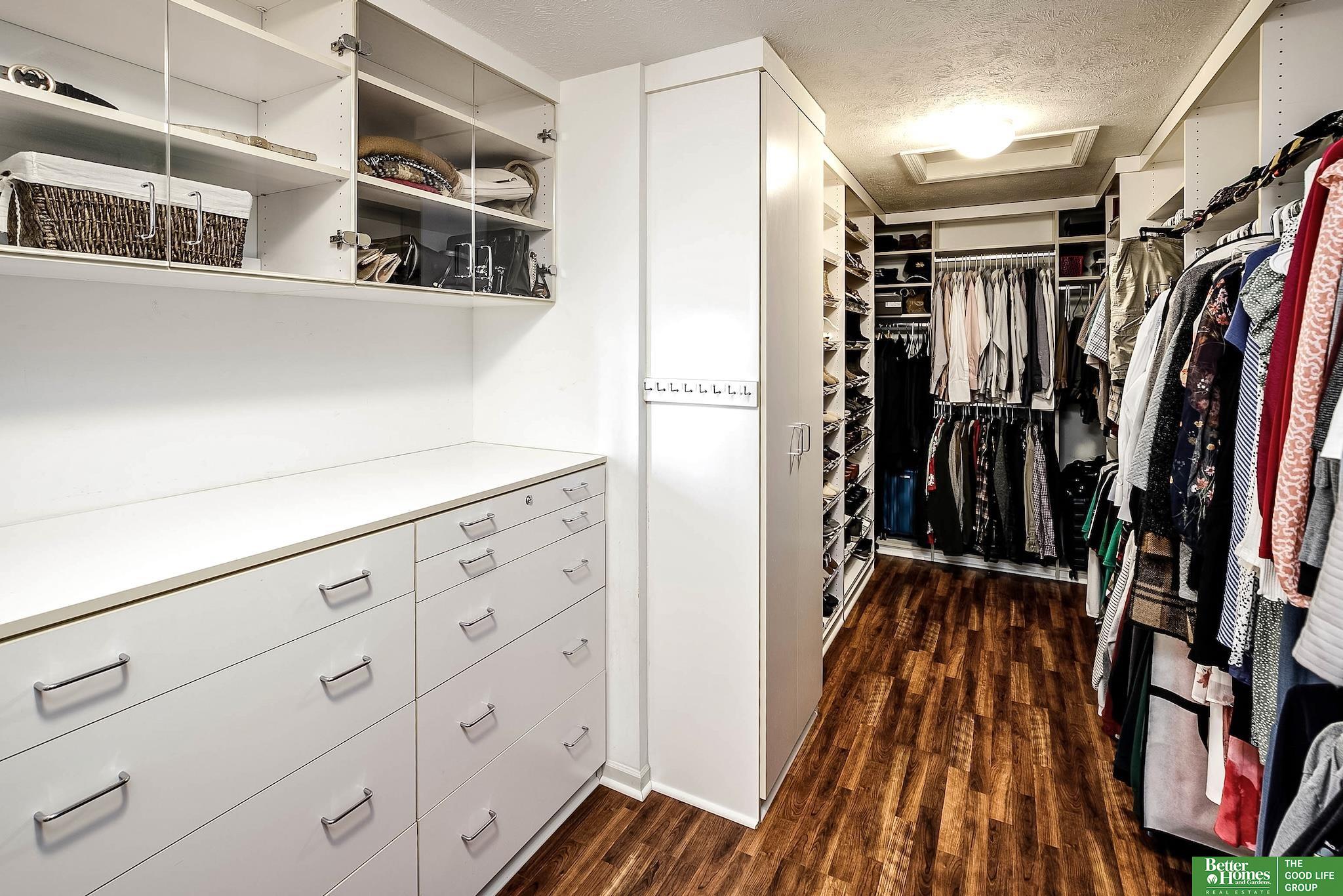3905 Birchwood Drive
