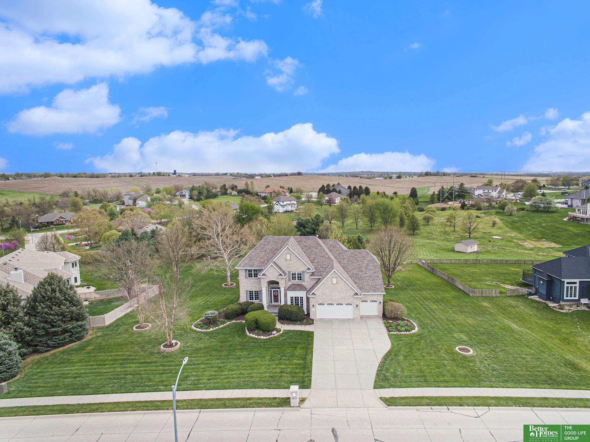 3905 Birchwood Drive