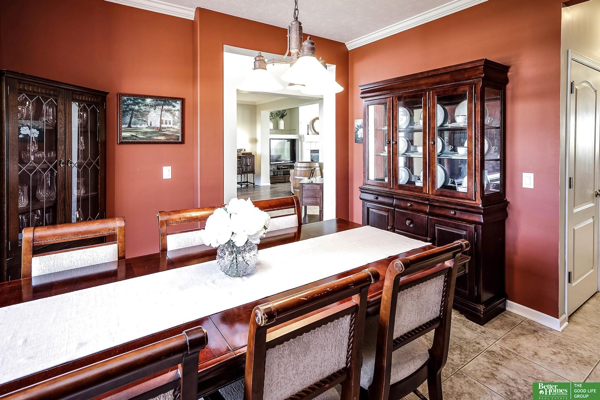 3905 Birchwood Drive