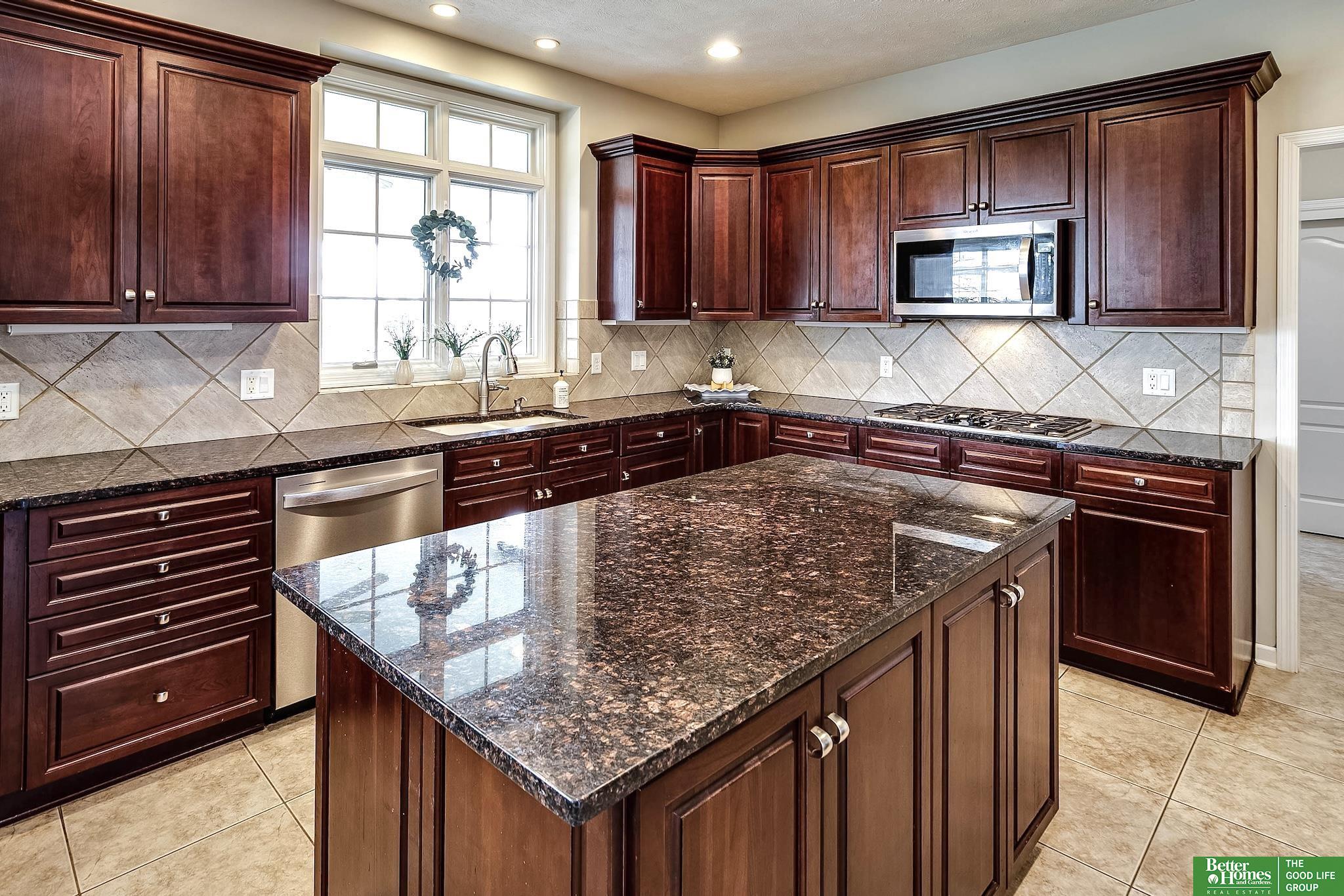 3905 Birchwood Drive