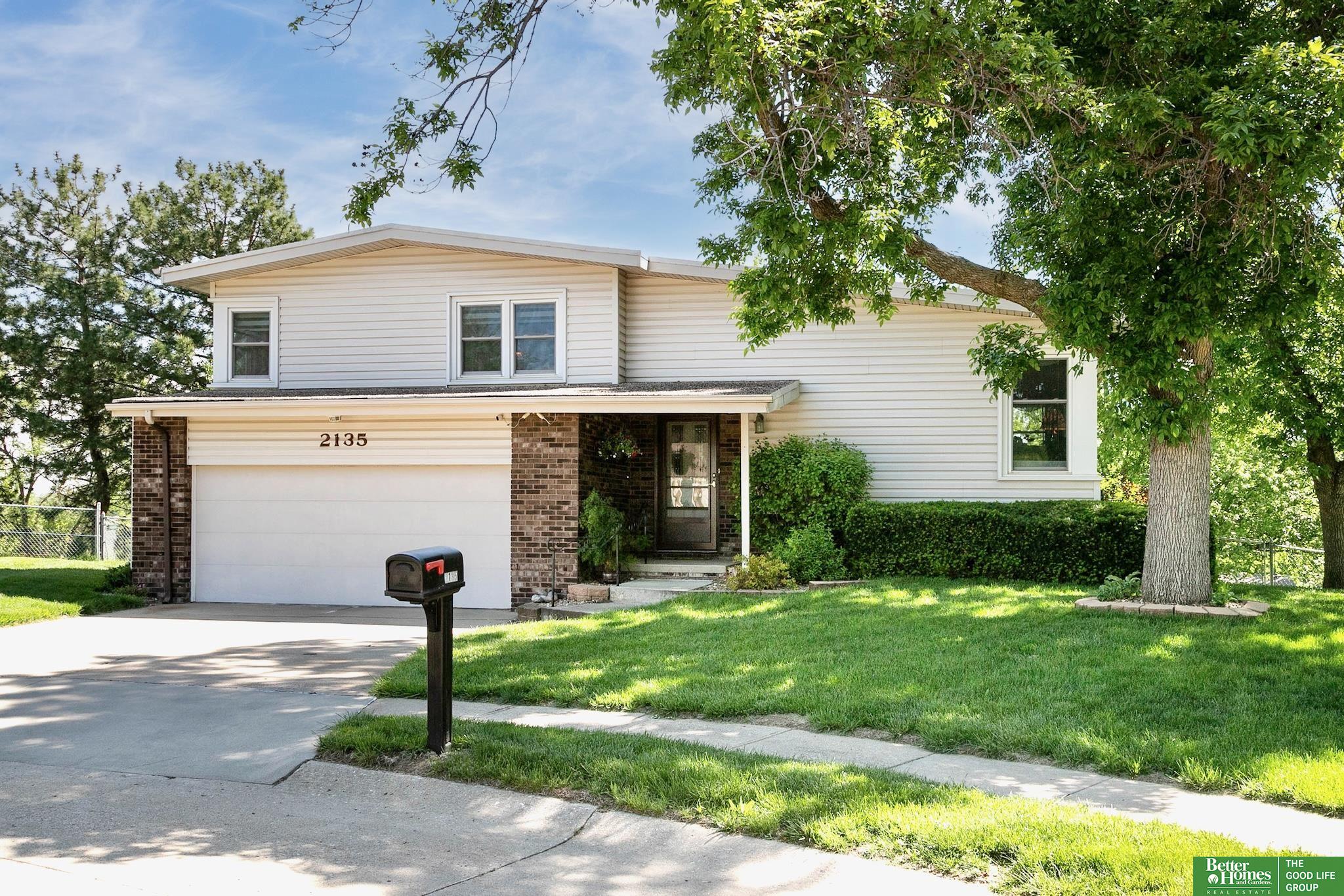 2135 N 122nd Circle